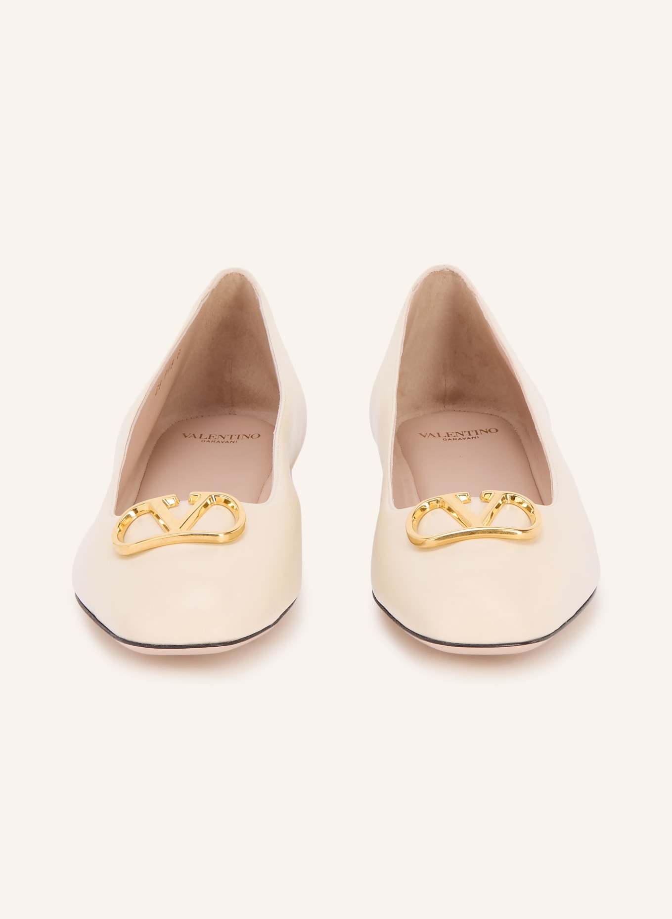 VALENTINO GARAVANI VLOGO SIGNATURE ballerina flats: CREAM / GOLD