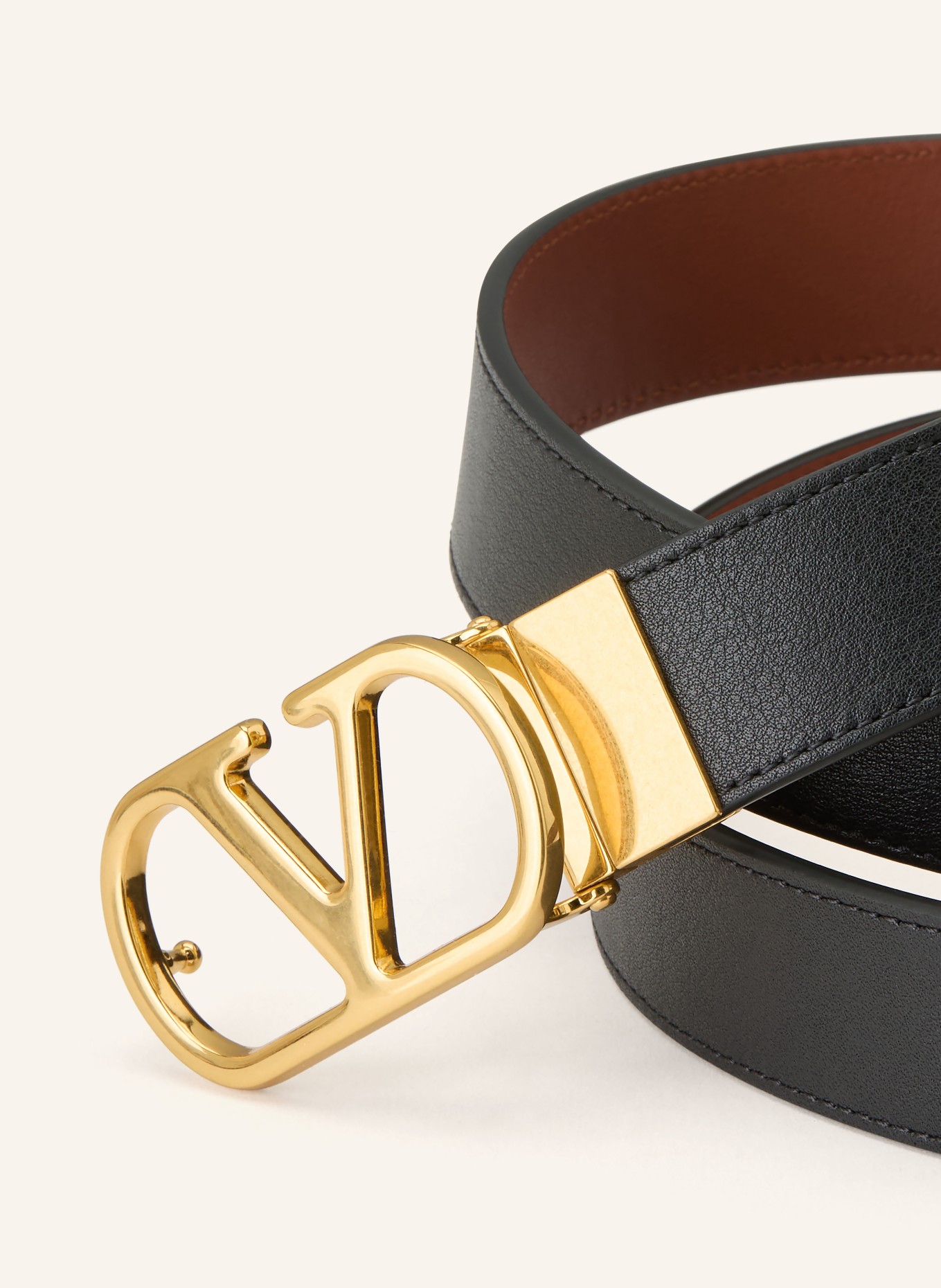 VALENTINO GARAVANI Skórzany pasek VLOGO SIGNATURE: CZARNY / ZŁOTY