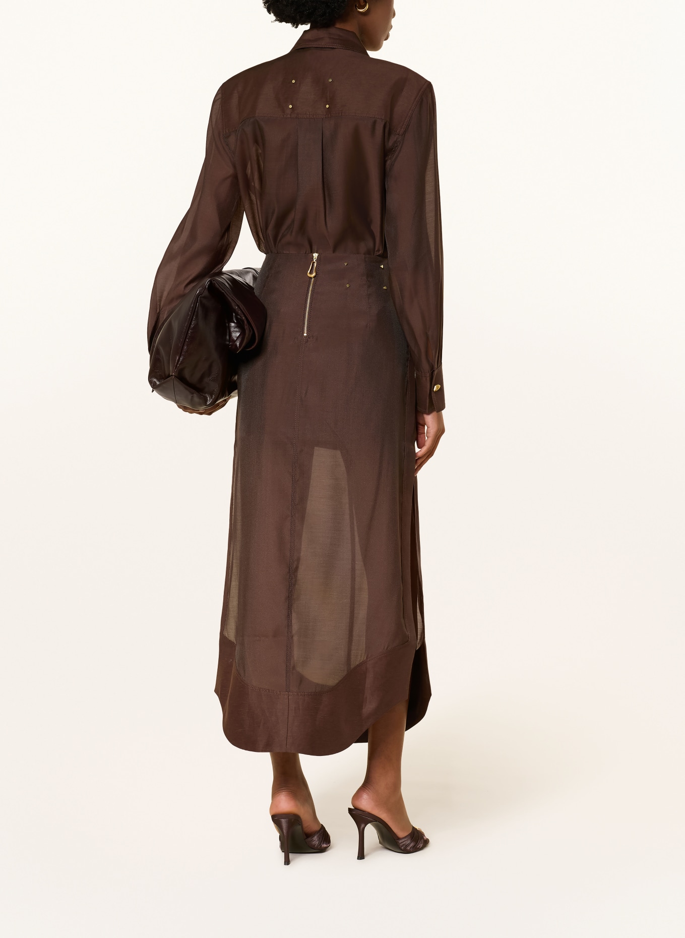 Aje. Rock CAPTURE in een mix van materialen met studs: MARRON FONCÉ