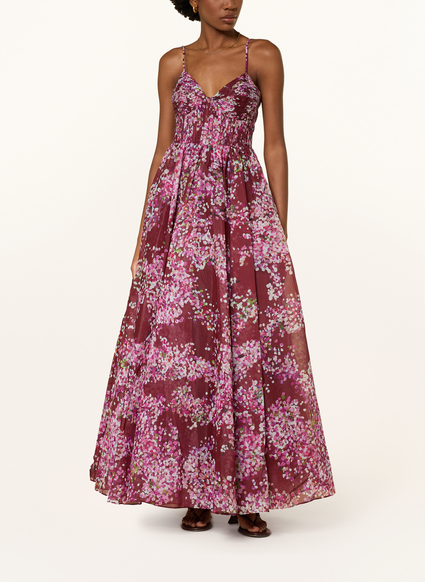 Aje. Sukienka z plisami: CIEMNOCZERWONY / RÓŻOWY / ECRU