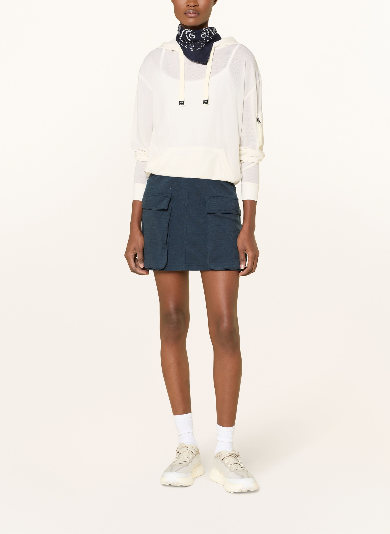 super.natural Hoodie AIR met merinowol: WIT