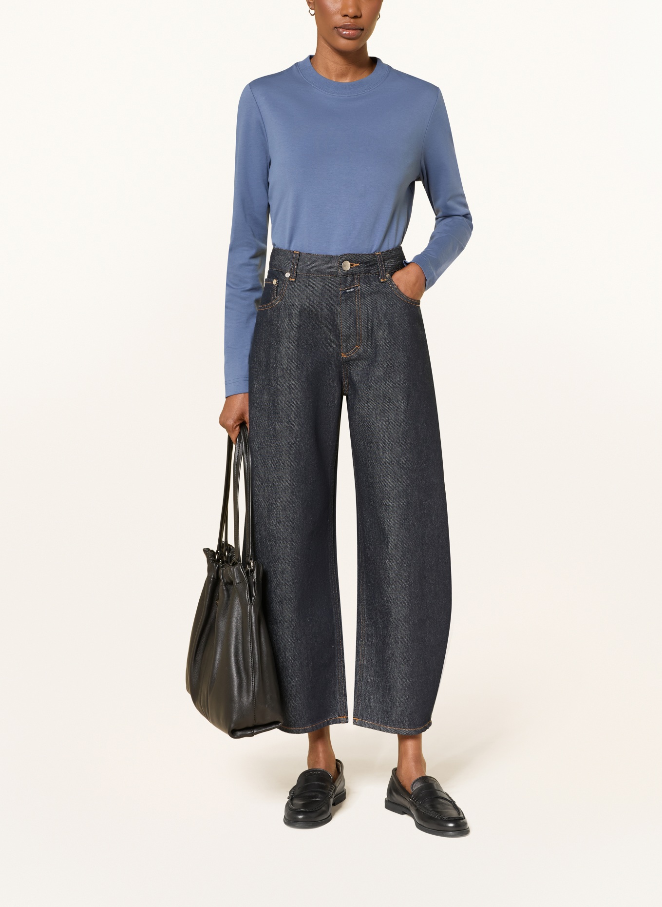 COS Longsleeve: BLAUW