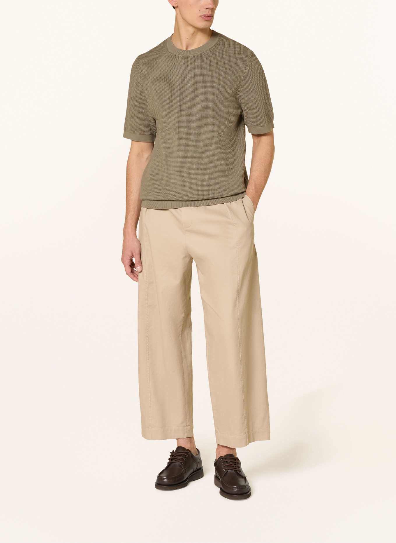 COS Gebreide trui: KAKI