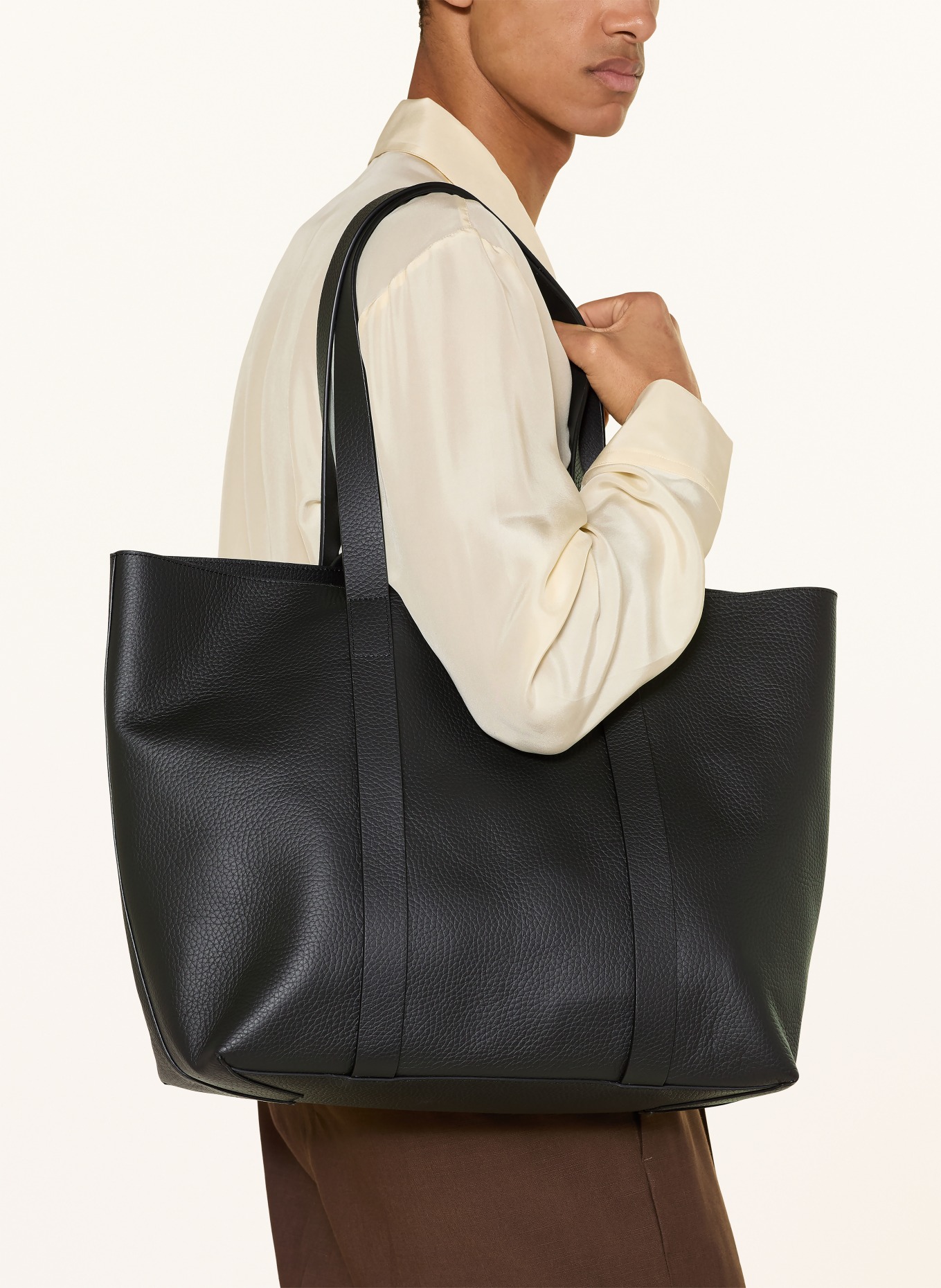 COS boodschappentas: ZWART