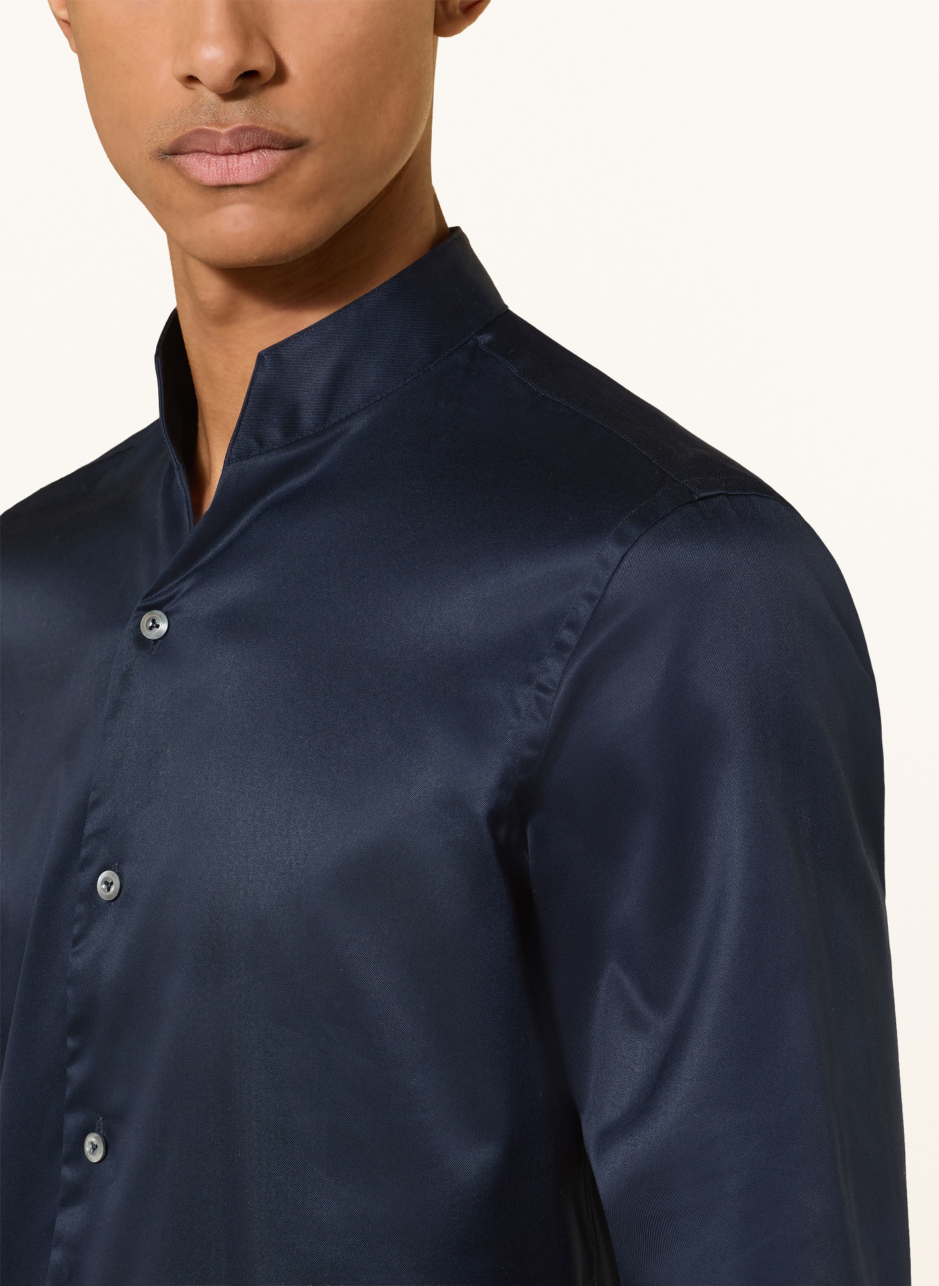 van Laack Chemise VL-RUDO-N Slim Fit avec col montant: BLEU FONCÉ
