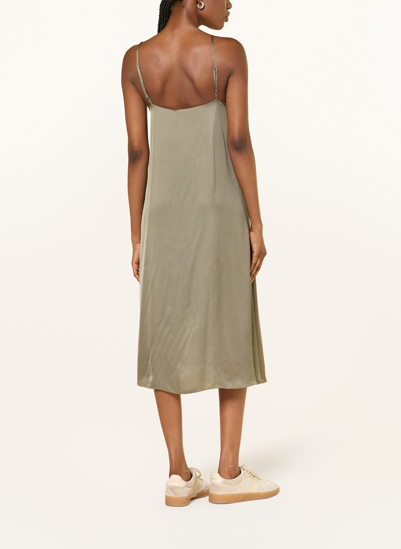 American Vintage Satijnen jurk BOVALOW: KAKI