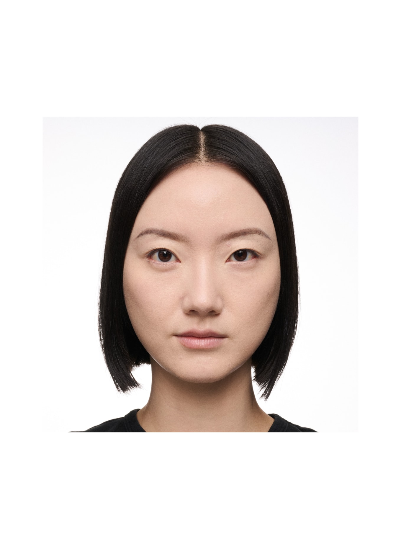 M.A.C STUDIO FIX FLUID SPF15: N11