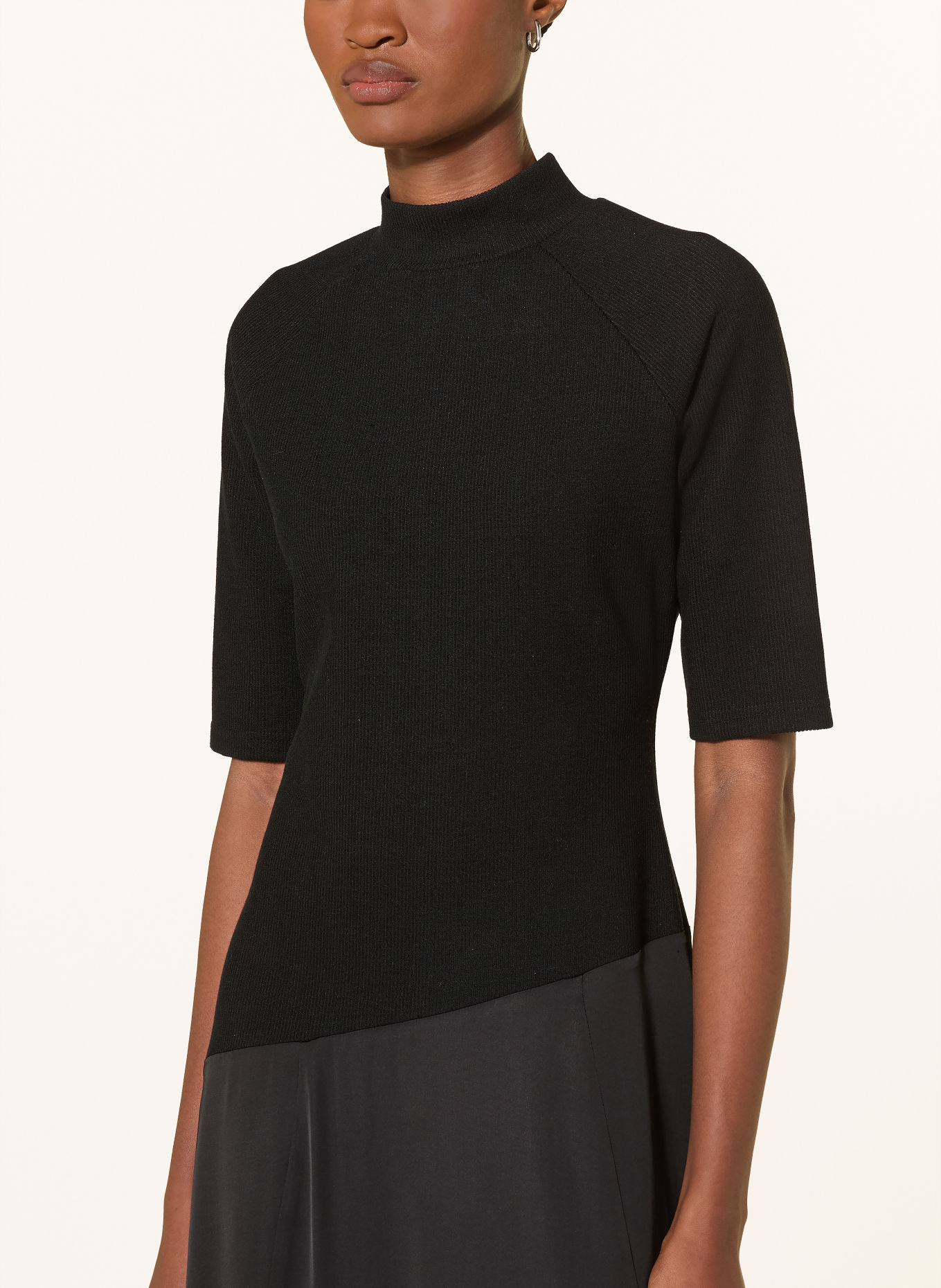 MARC AUREL Kleid im Materialmix: SCHWARZ