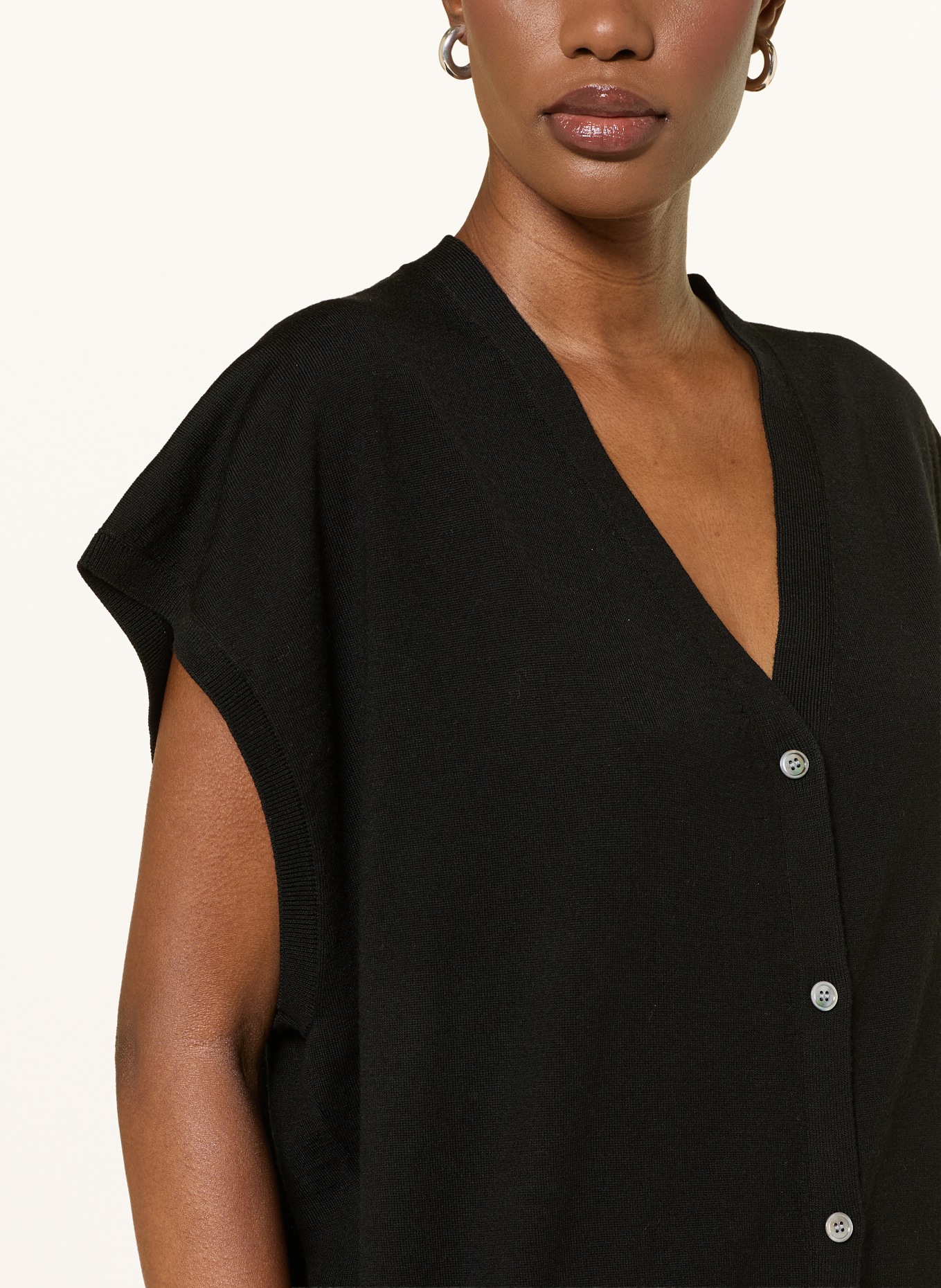 ARKET Gebreid vest OLIVA: ZWART