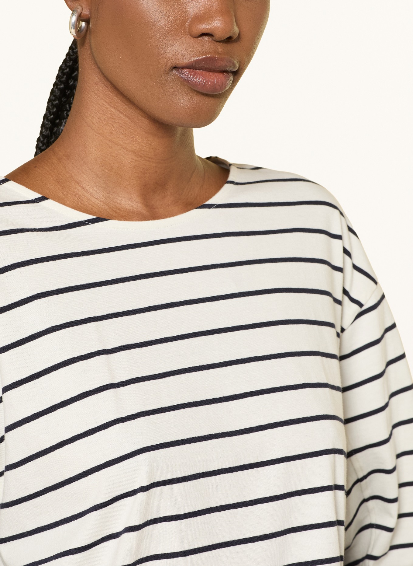 ARKET T-shirt met lange mouwen: ECRU / DONKERBLAUW