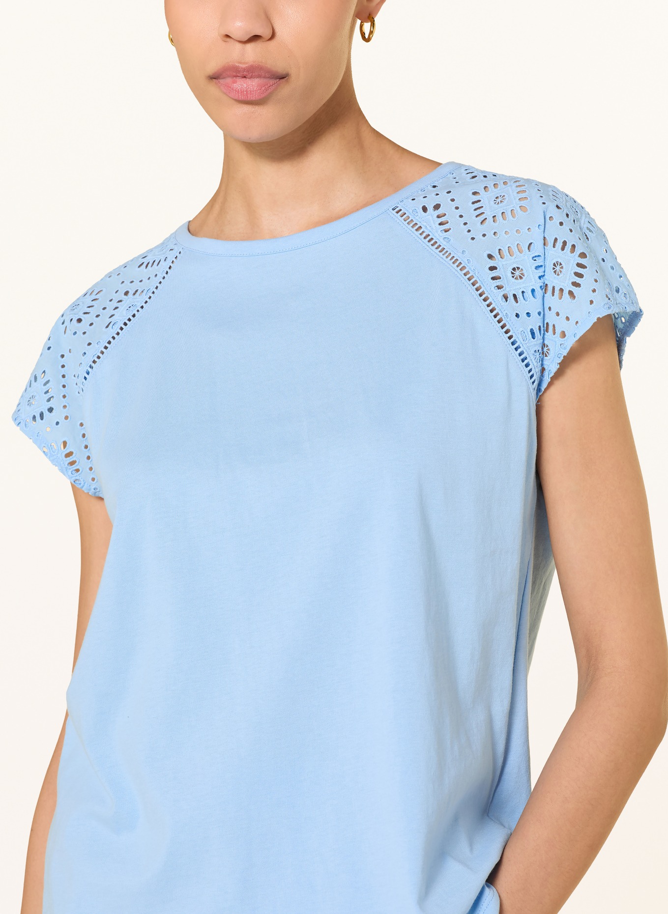 HOBBS T-Shirt IVANA mit Spitze: HELLBLAU
