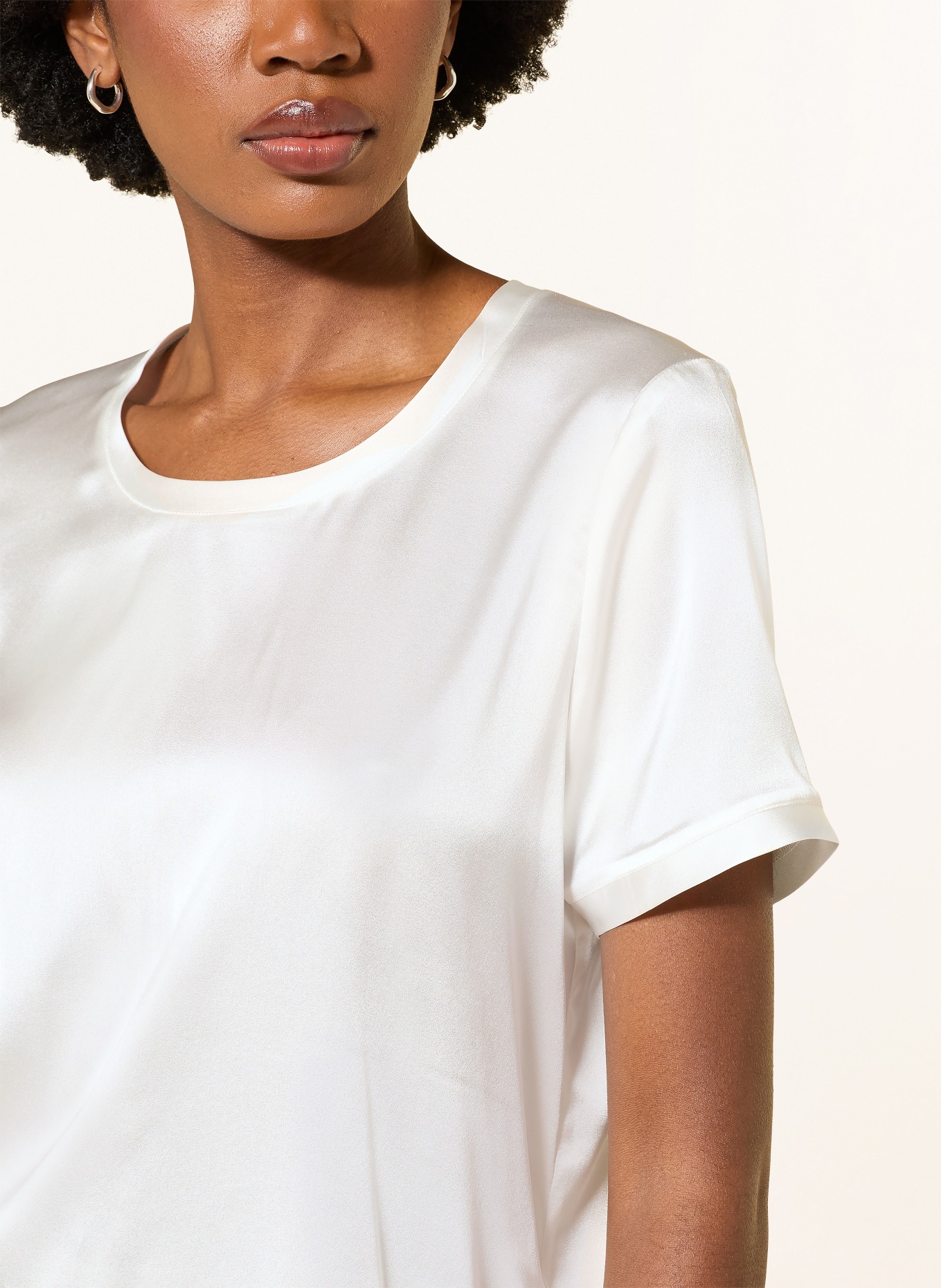 maje Blusenshirt aus Seide: WEISS