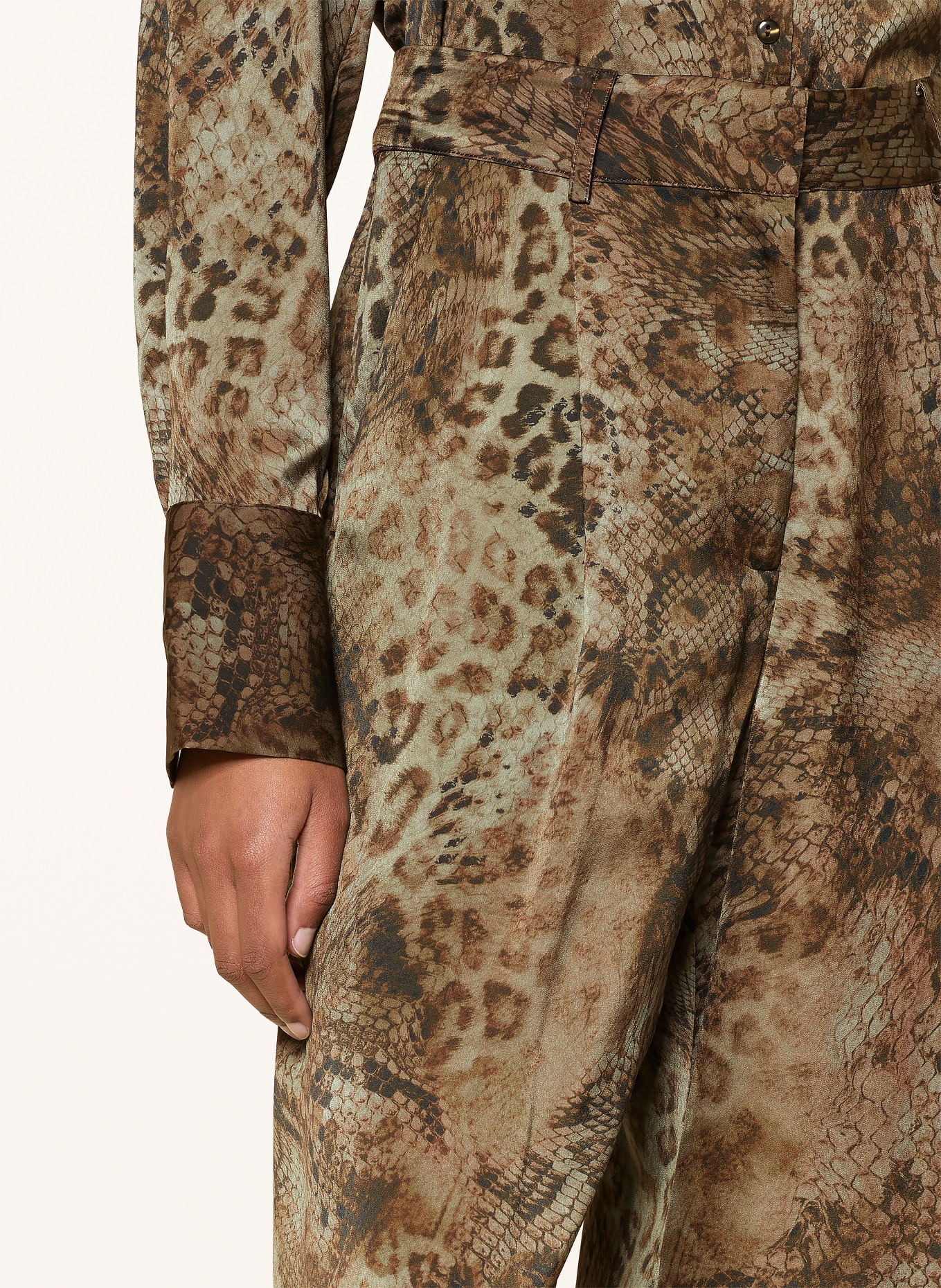 ba&sh Marlenehose CARRINA: BRAUN / DUNKELBRAUN / KHAKI