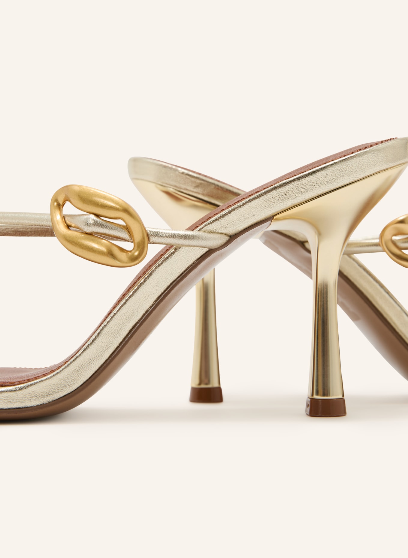 REISS Mules ALEX: GOUD