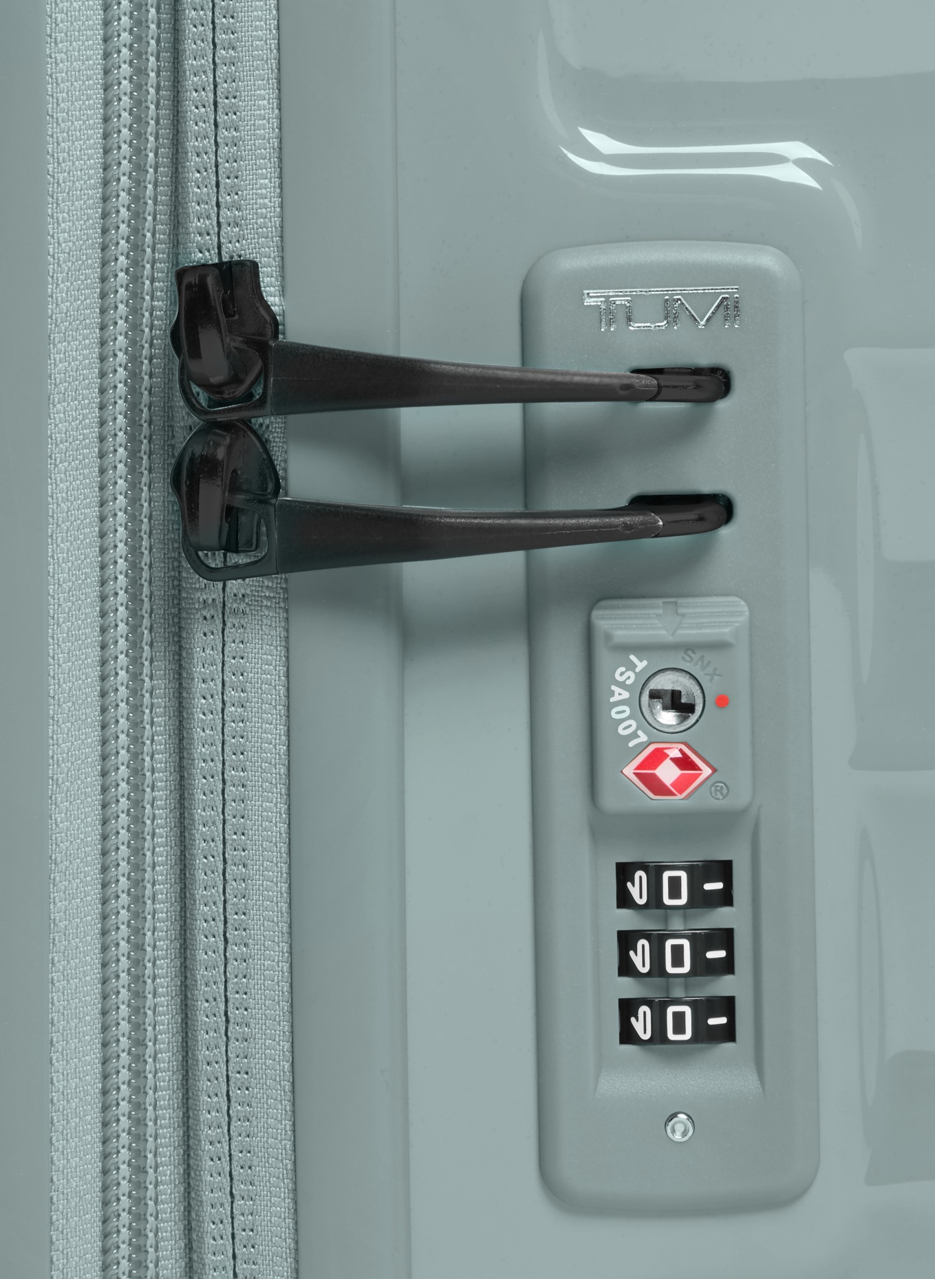 TUMI 19 DEGREE Trolley EXTENDED TRIP EXPANDABLE CHECKED: GRÜN