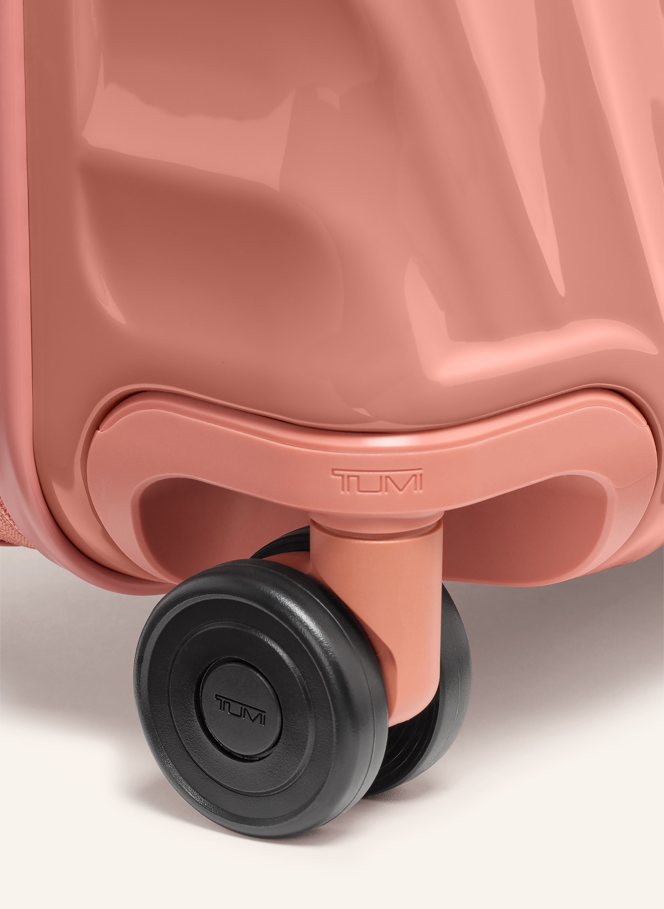 TUMI 19 DEGREE Trolley CONTINENTAL EXPANDABLE CARRY-ON: LACHS