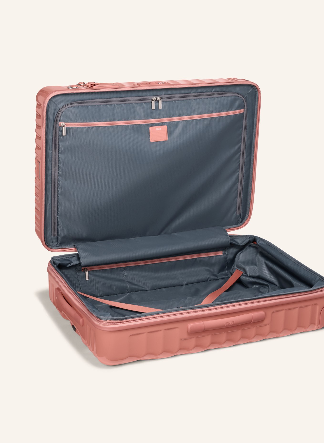 TUMI 19 DEGREE Trolley EXTENDED TRIP EXPANDABLE CHECKED: LACHS