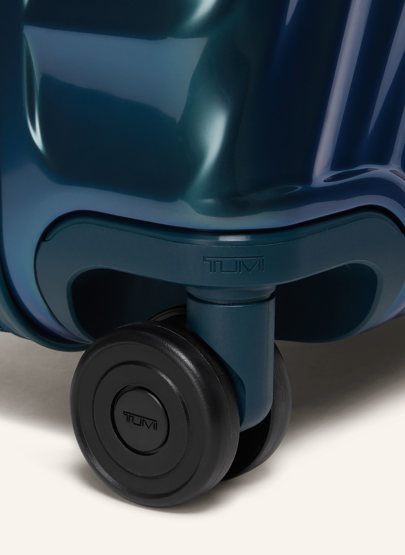 TUMI 19 DEGREE Trolley INTERNATIONAL EXPANDABLE CARRY-ON: BLAU