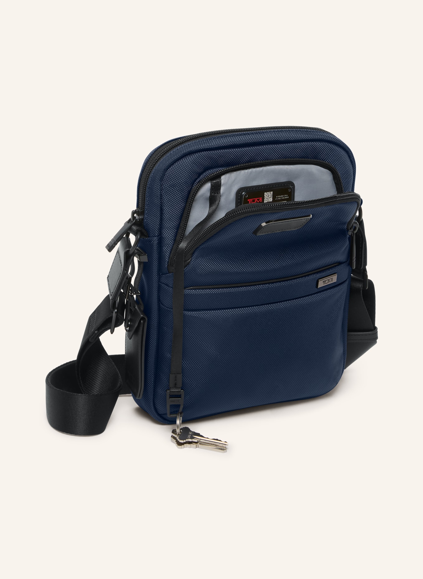 TUMI Sac à bandoulière ALPHA MEDIUM: BLEU FONCÉ / NOIR