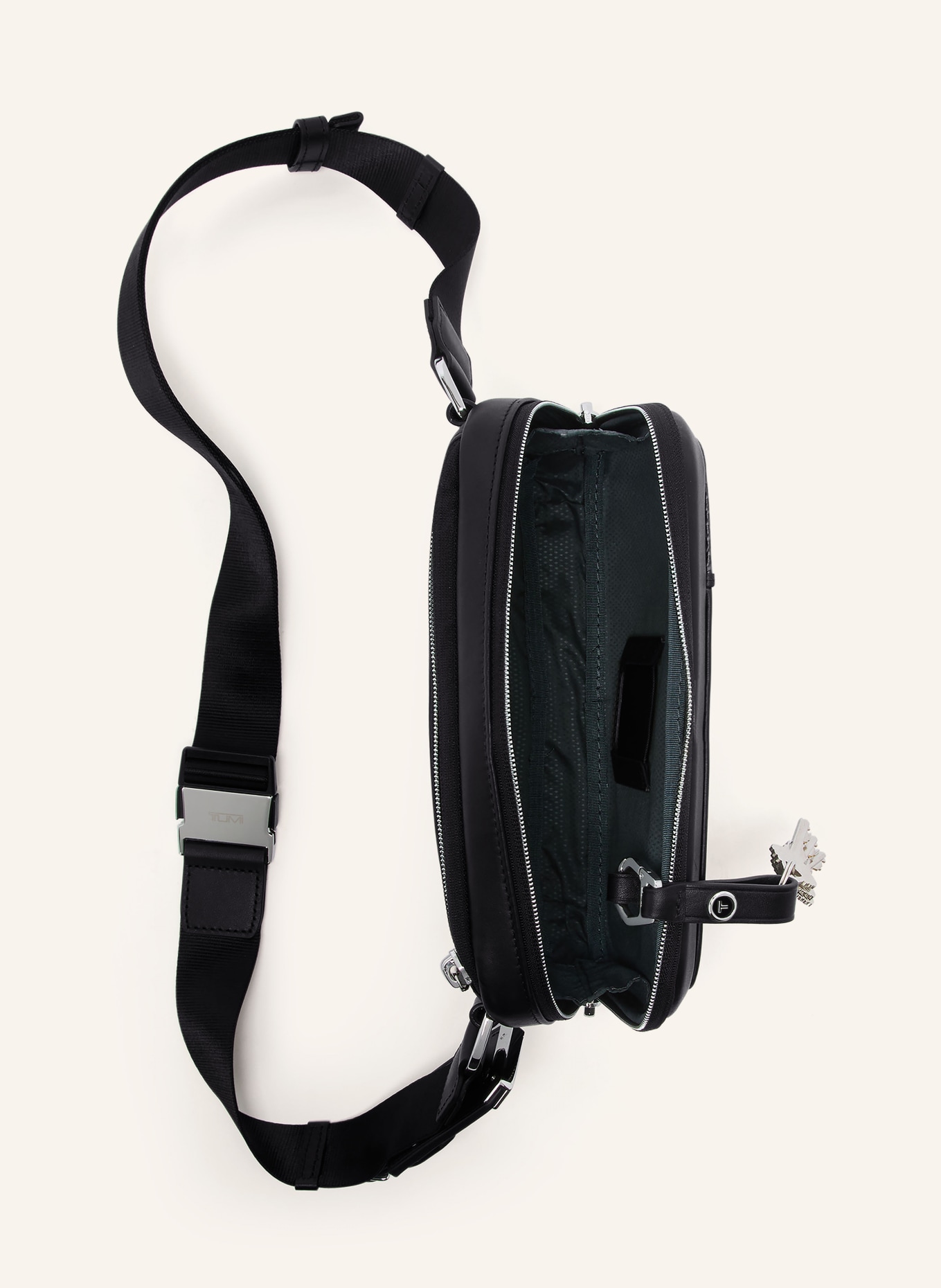 TUMI ARRIVÉ Sac à bandoulière MESSINA: NOIR / ARGENT