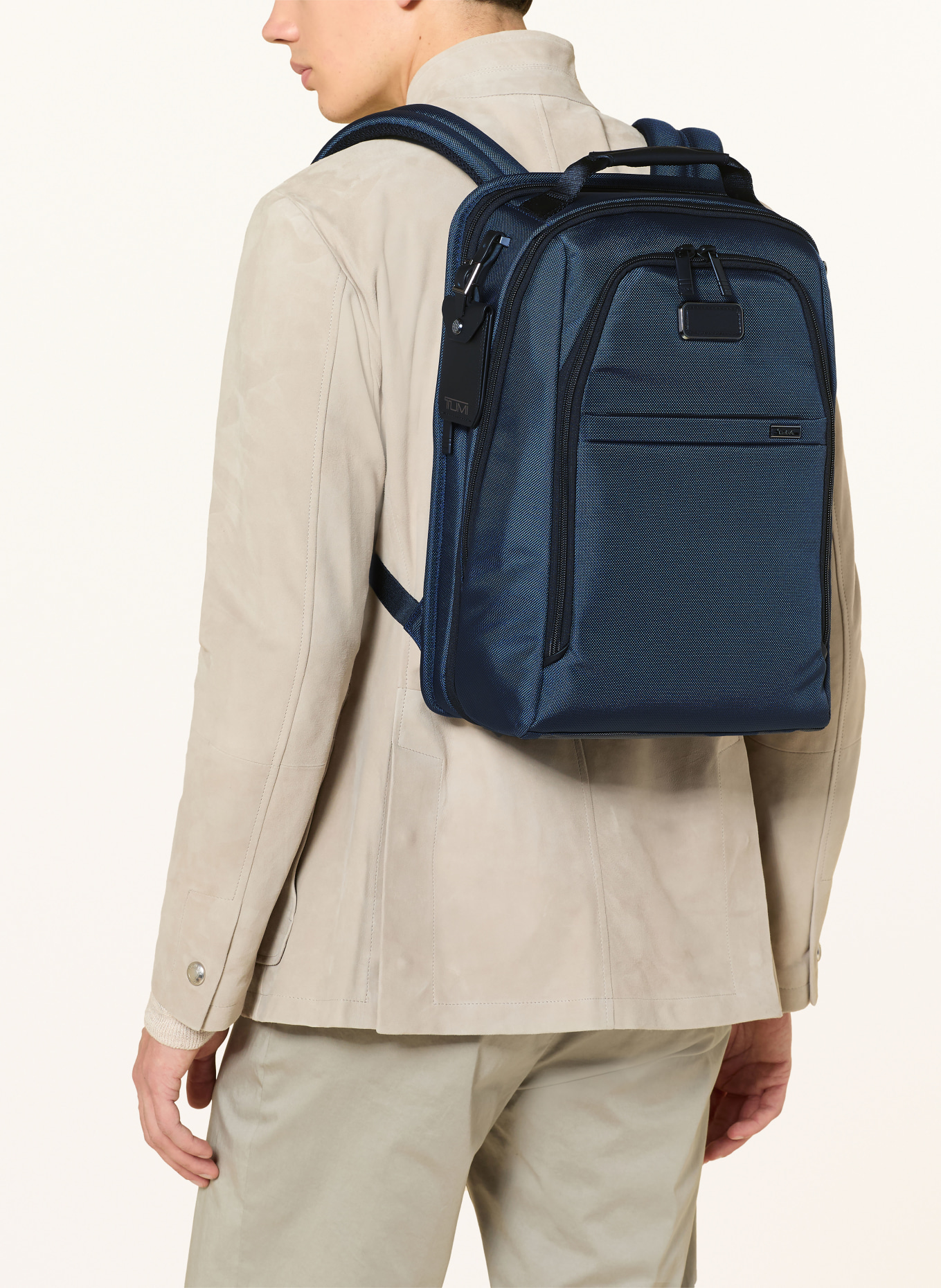 TUMI ALPHA MEDIUM EXPANDABLE backpack with laptop compartment: DARK BLUE