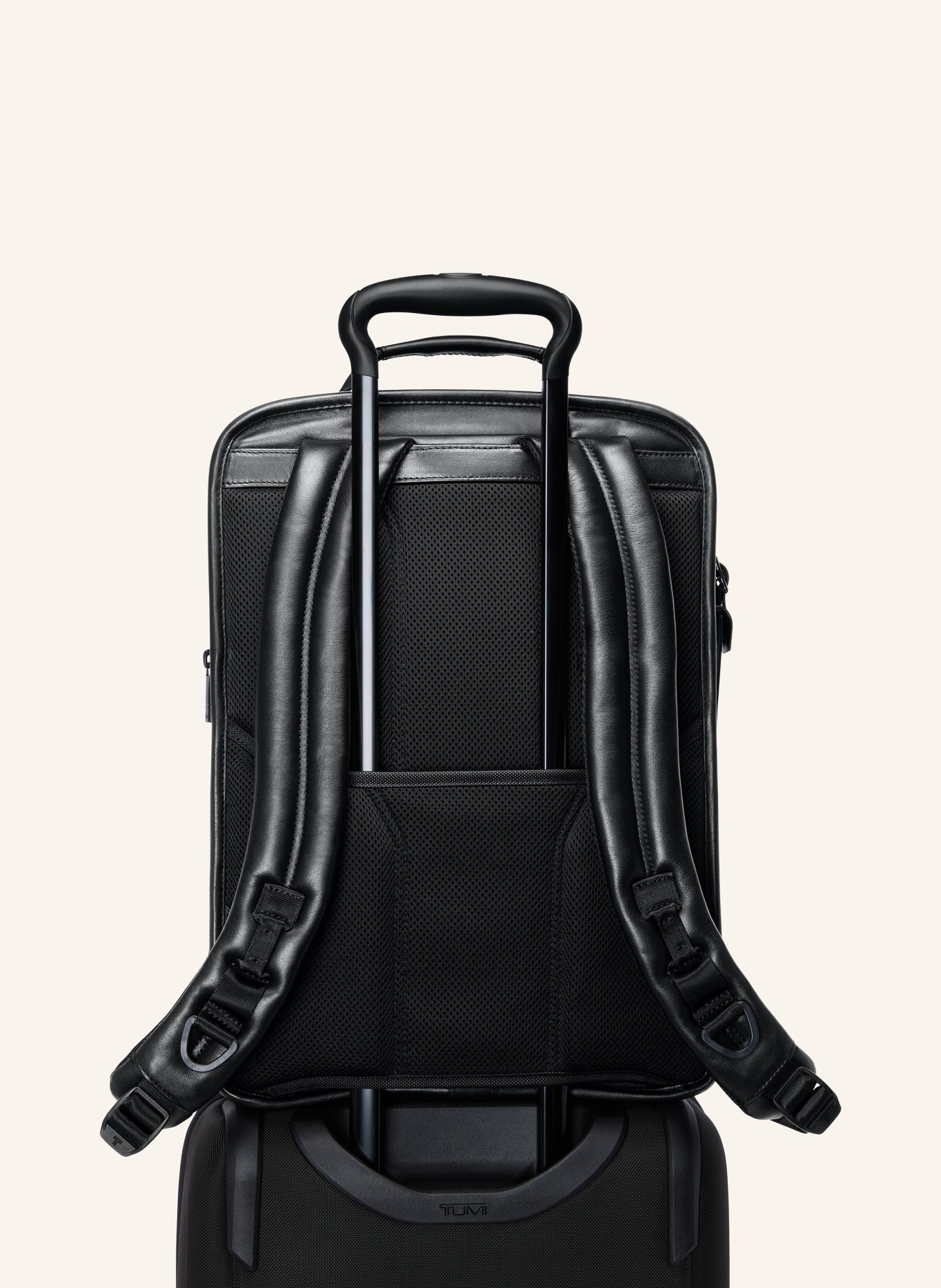 TUMI ALPHA Rucksack LARGE EXPANDABLE mit Laptop-Fach: SCHWARZ / PLATIN