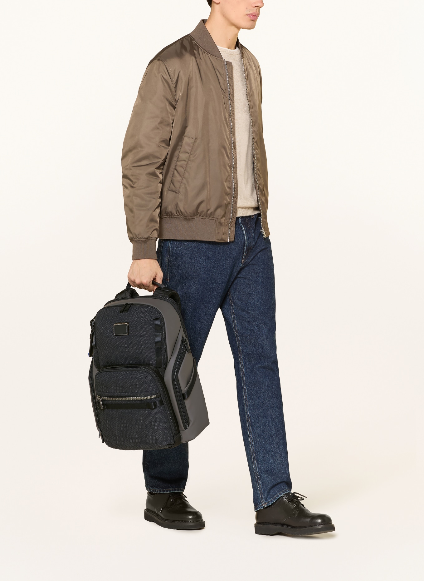 TUMI ALPHA BRAVO Rugzak SEARCH met laptopvak: ZWART / GRIJS