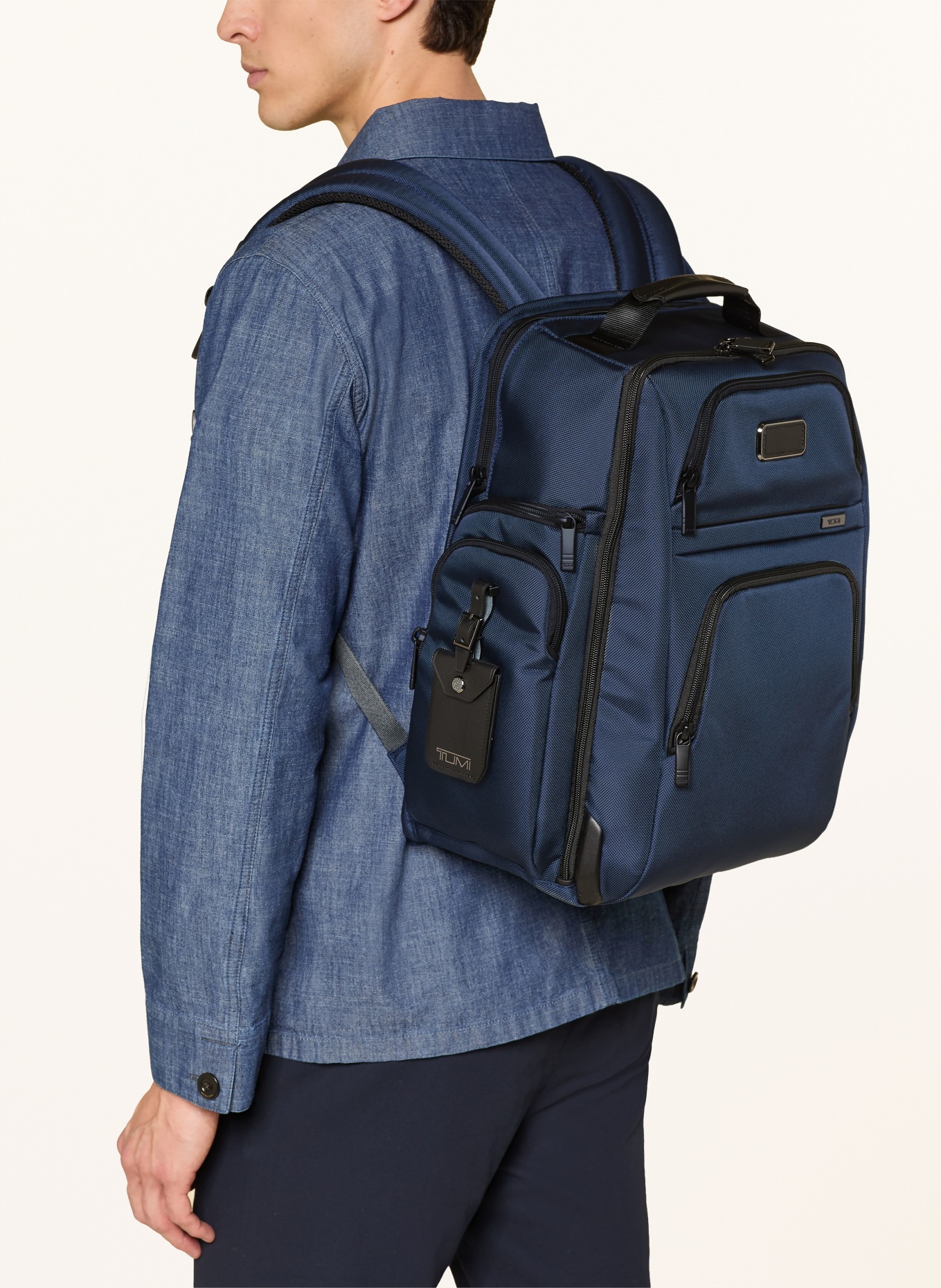 TUMI ALPHA Rugzak BRIEF PACK met laptopvak: DONKERBLAUW / ZWART