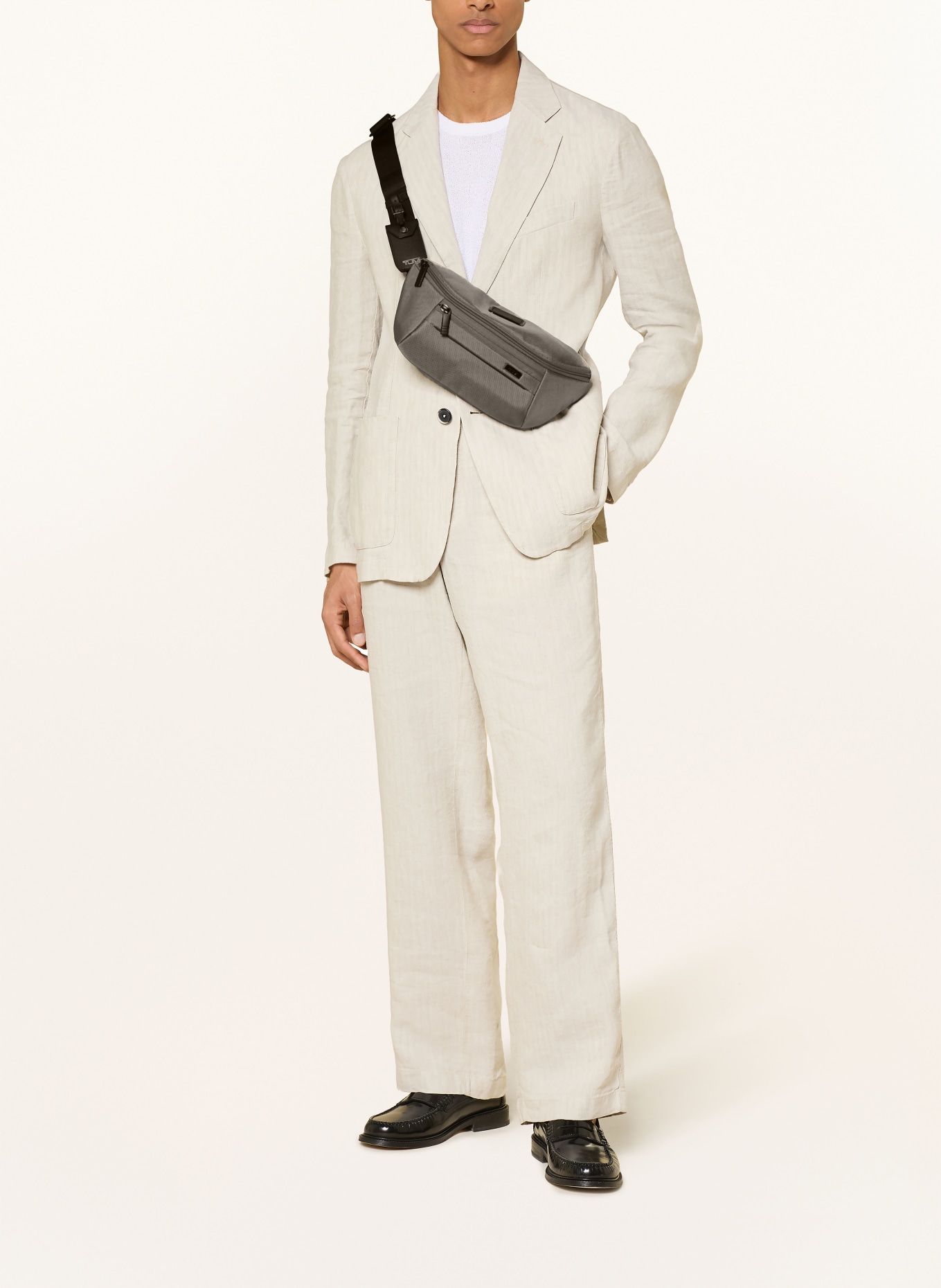 TUMI ALPHA heuptas: TAUPE / ZWART