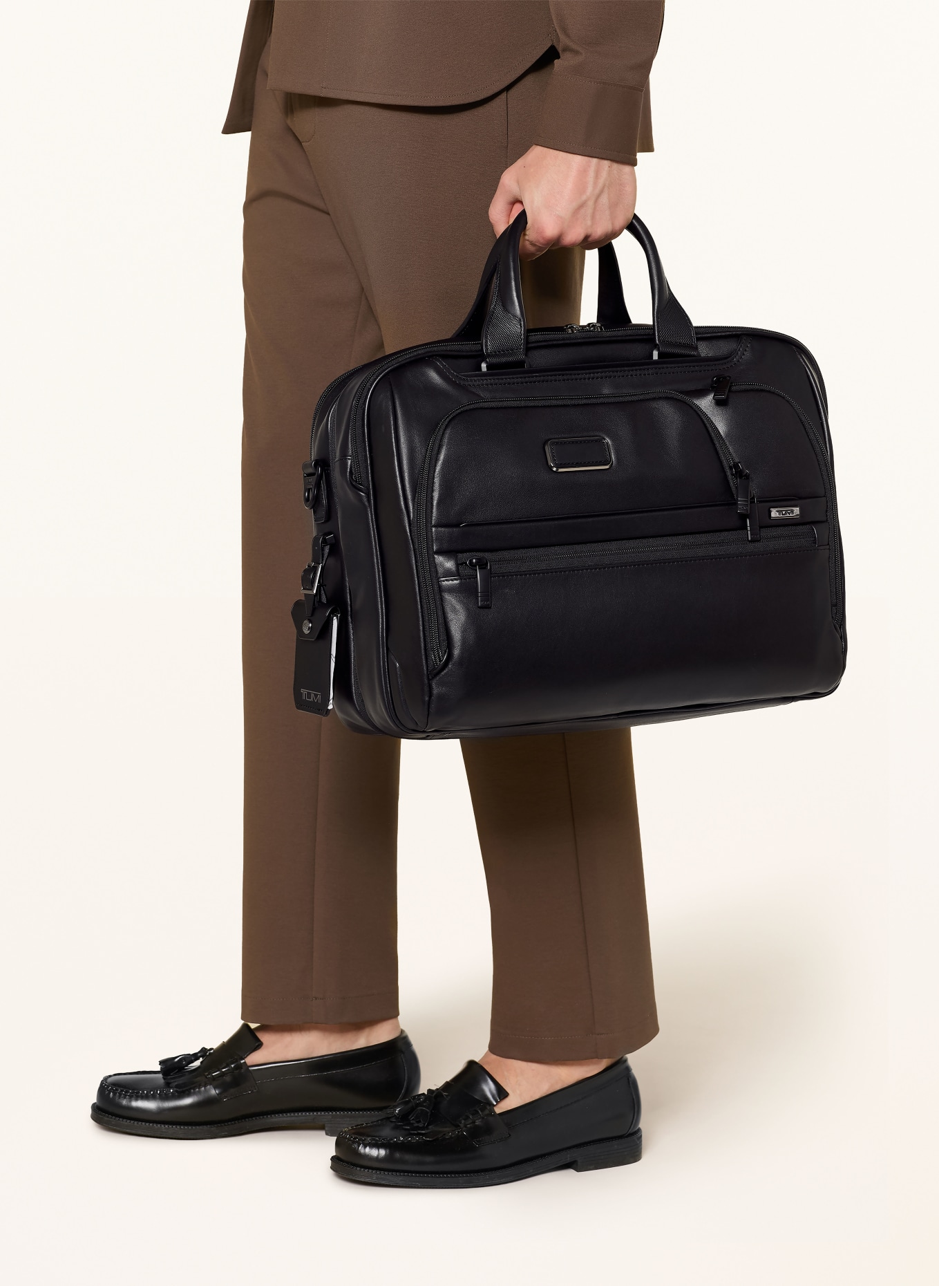 TUMI ALPHA Laptop Bag MEDIUM EXPANDABLE: BLACK