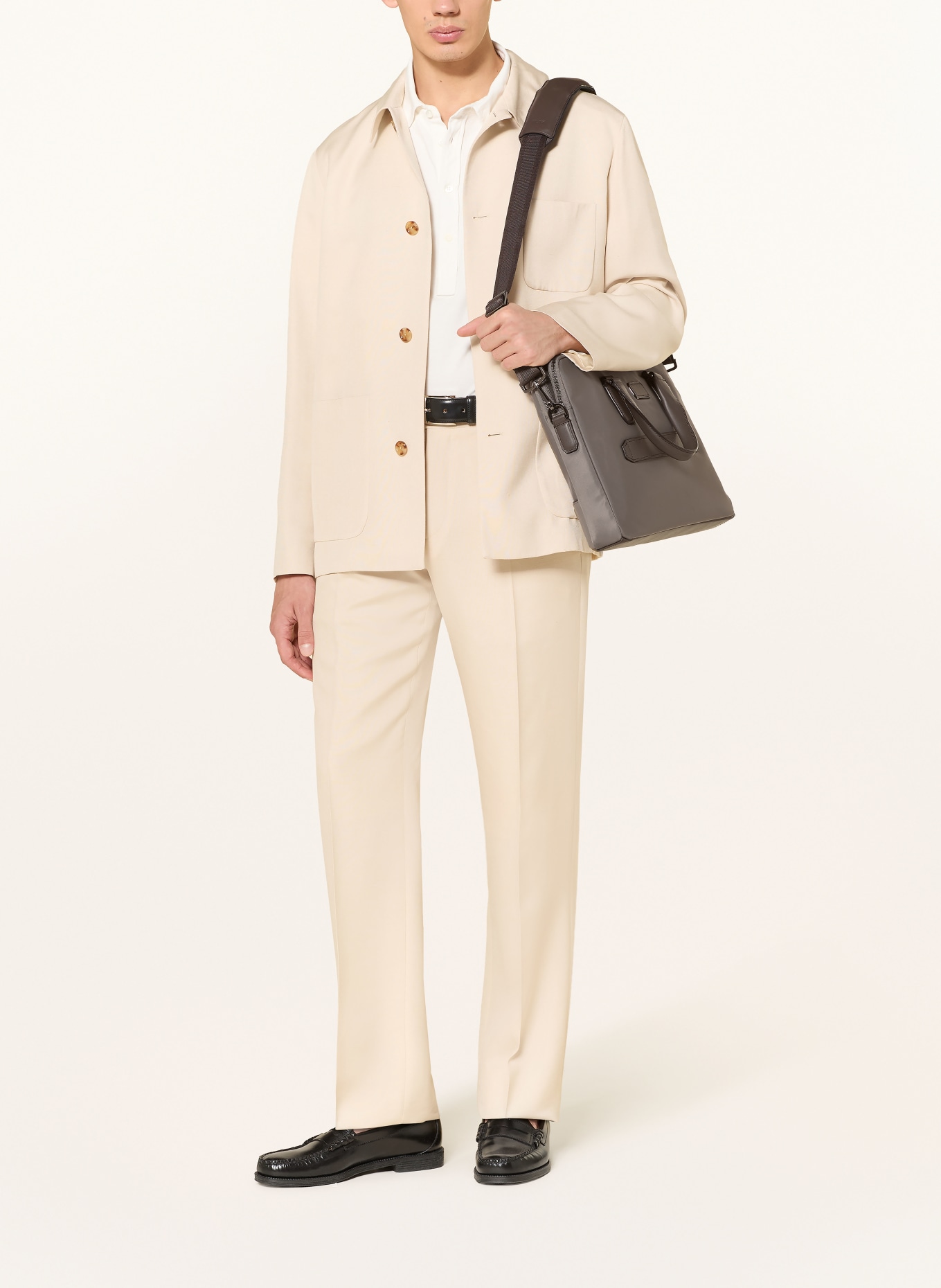 TUMI HARRISON Taška na notebook SYCAMORE SLIM: ČERNOŠEDÁ