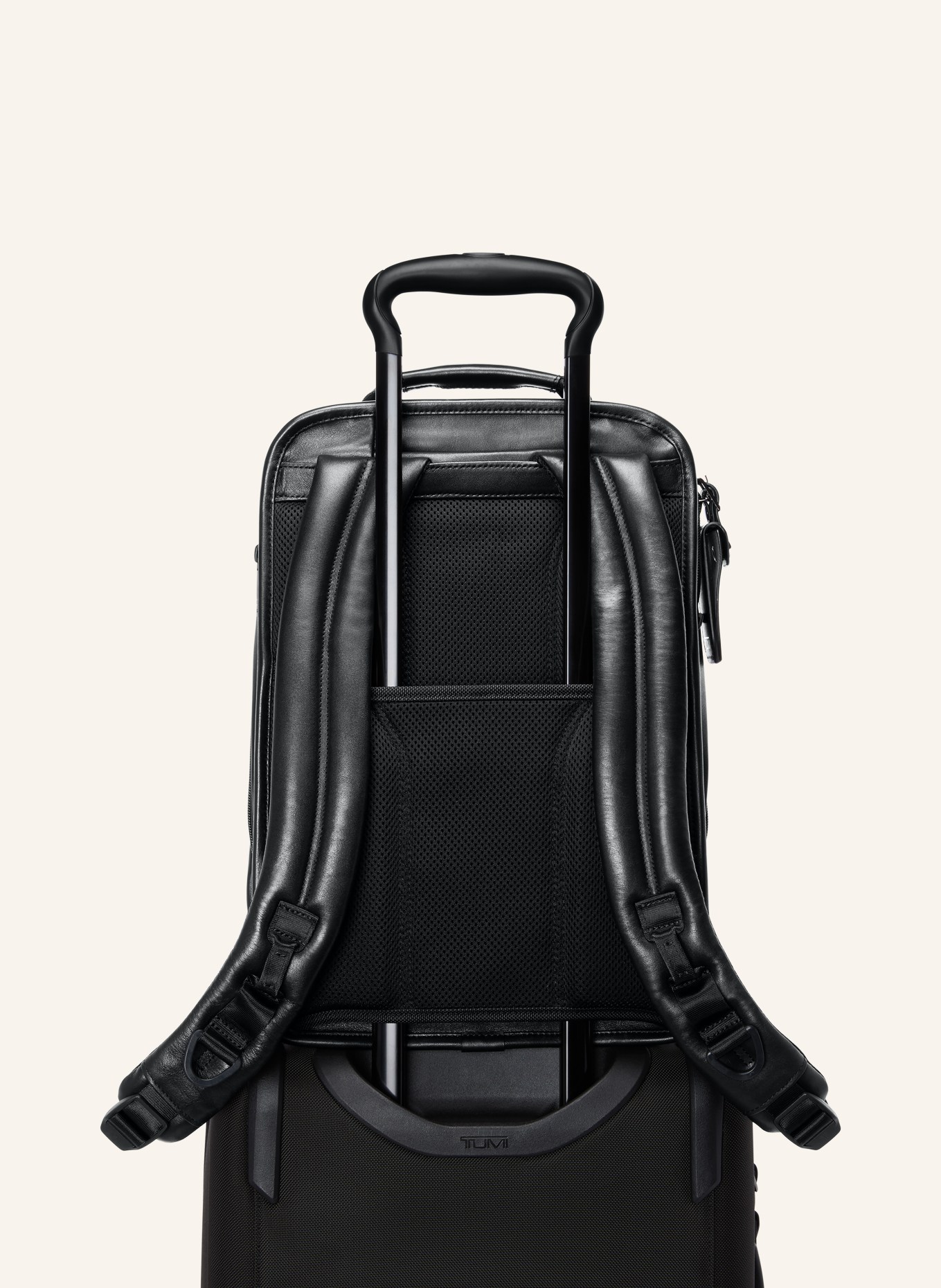 TUMI ALPHA Backpack MEDIUM 15": BLACK