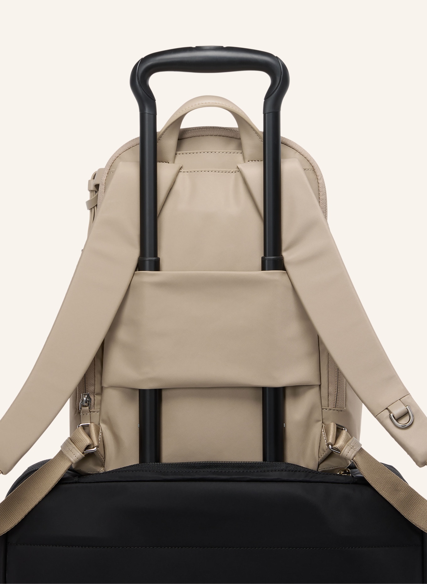 TUMI VOYAGEUR Rucksack CELINA MEDIUM mit Laptop-Fach: TAUPE / SILBER