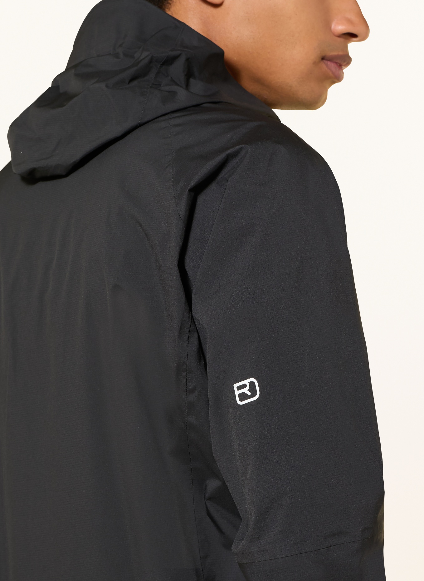 ORTOVOX Hardshell-jas TRACE 2.5L: ZWART