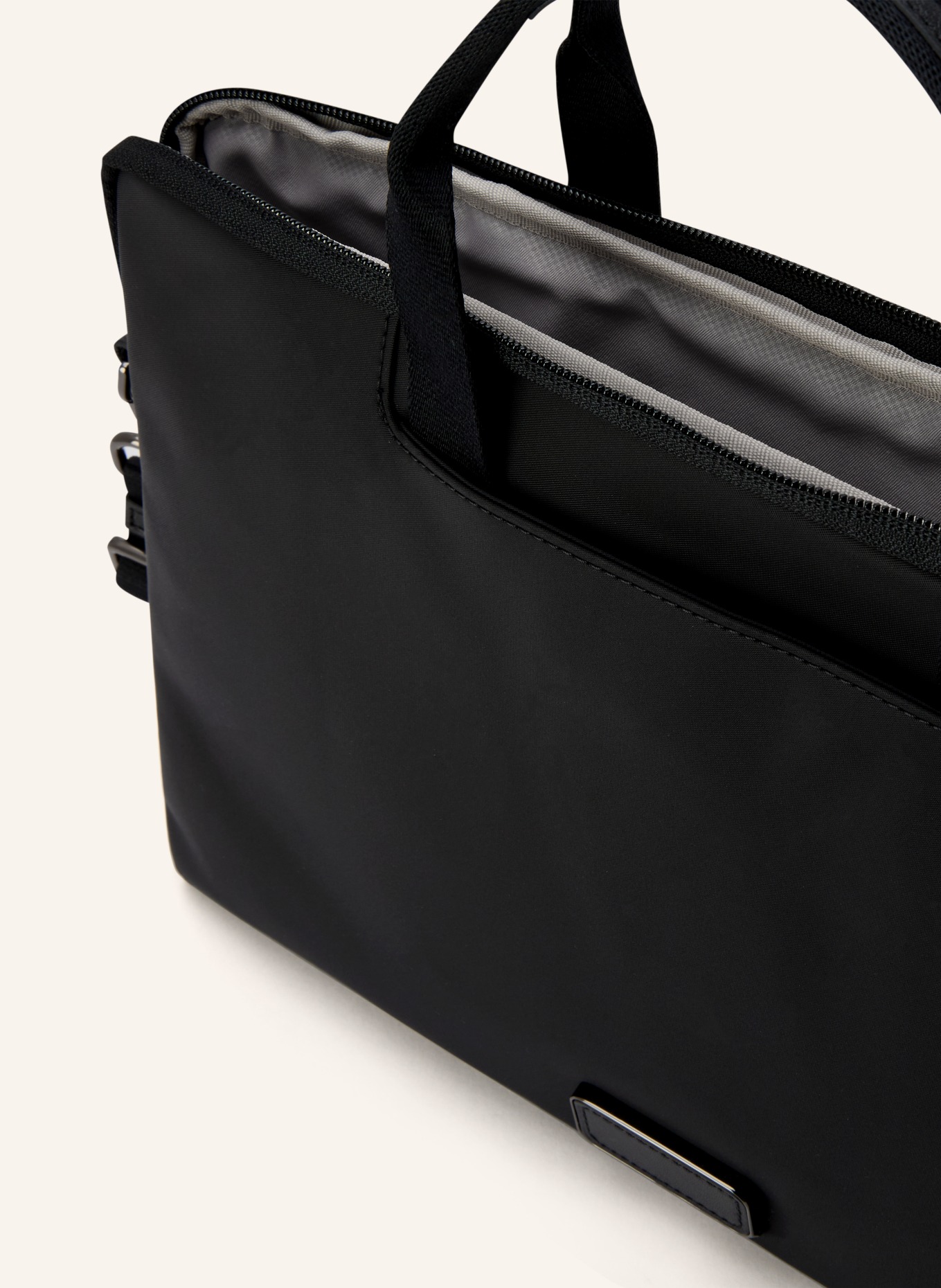 TUMI VOYAGEUR Laptop-Tasche DAKOTA: SCHWARZ