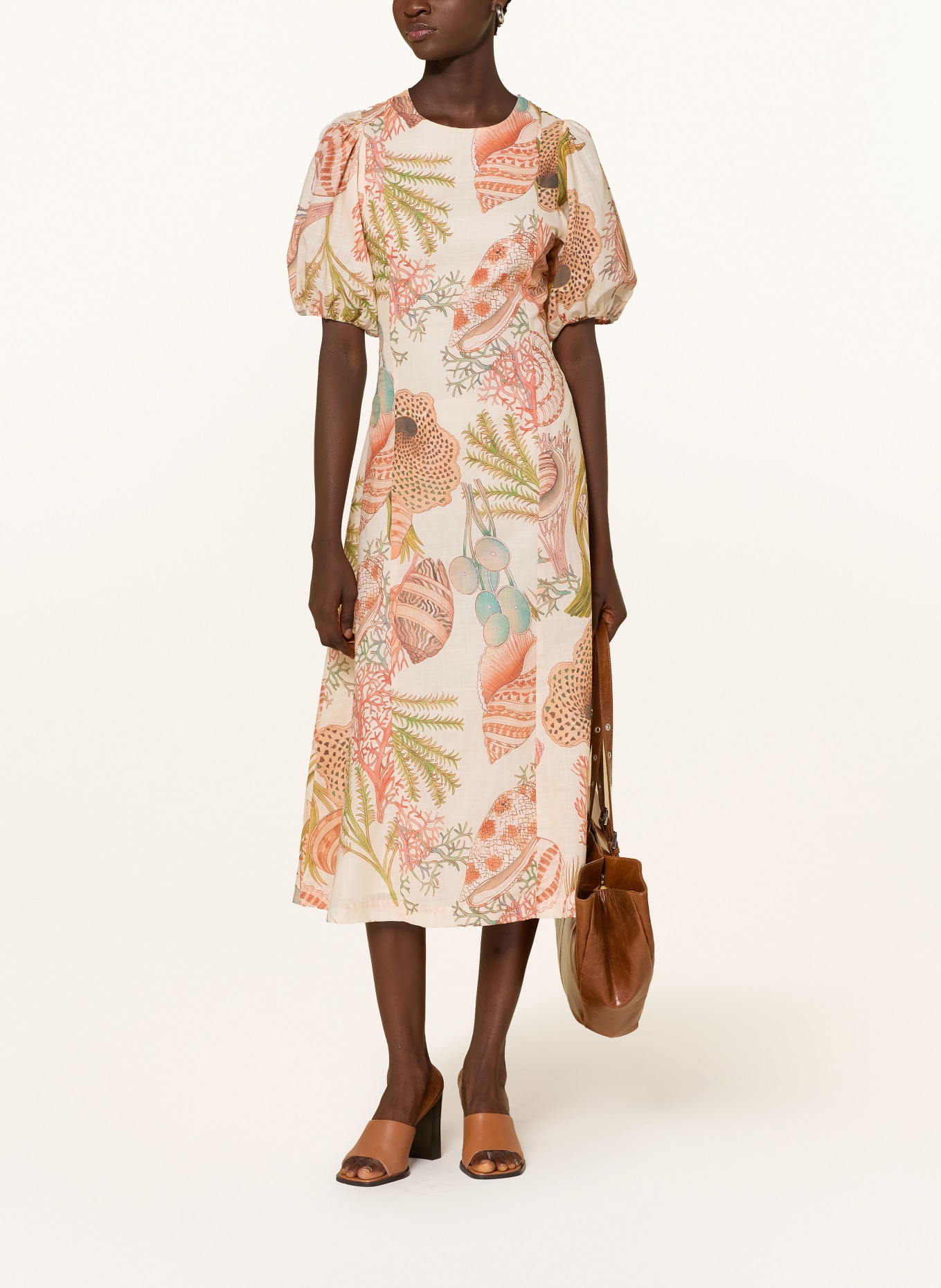 Rich & Royal dress: CREAM / LIGHT RED / LIGHT ORANGE