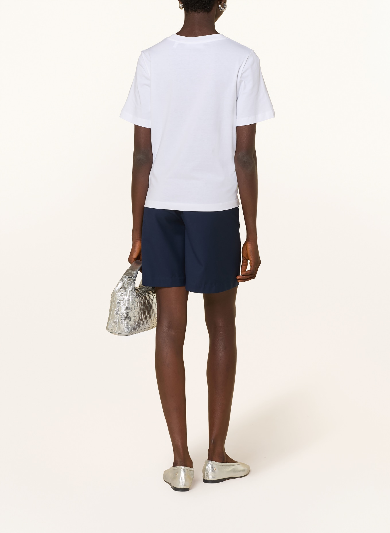 Rich & Royal T-Shirt mit Schmucksteinen: WEISS / DUNKELBLAU