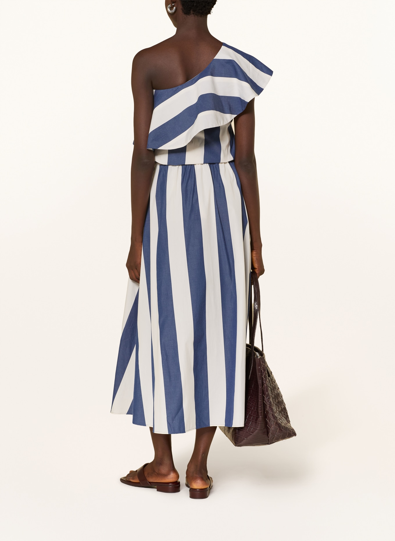 Rich & Royal One-shoulder blouse with flounces: DARK BLUE / ECRU