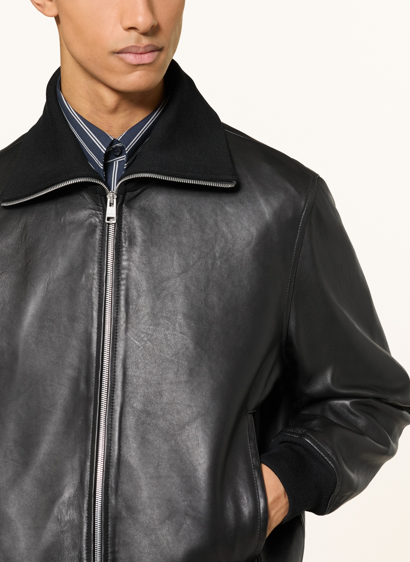 SANDRO Lederjacke: SCHWARZ