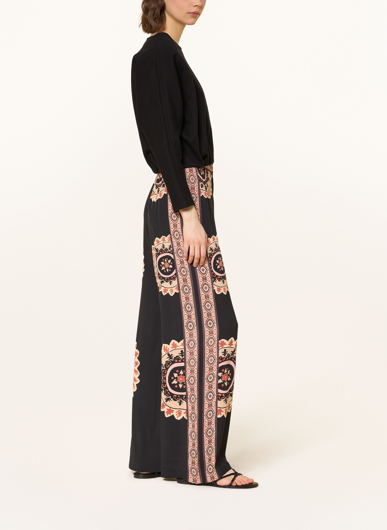 ba&sh Marlenehose VALLA: SCHWARZ / CAMEL / ROT