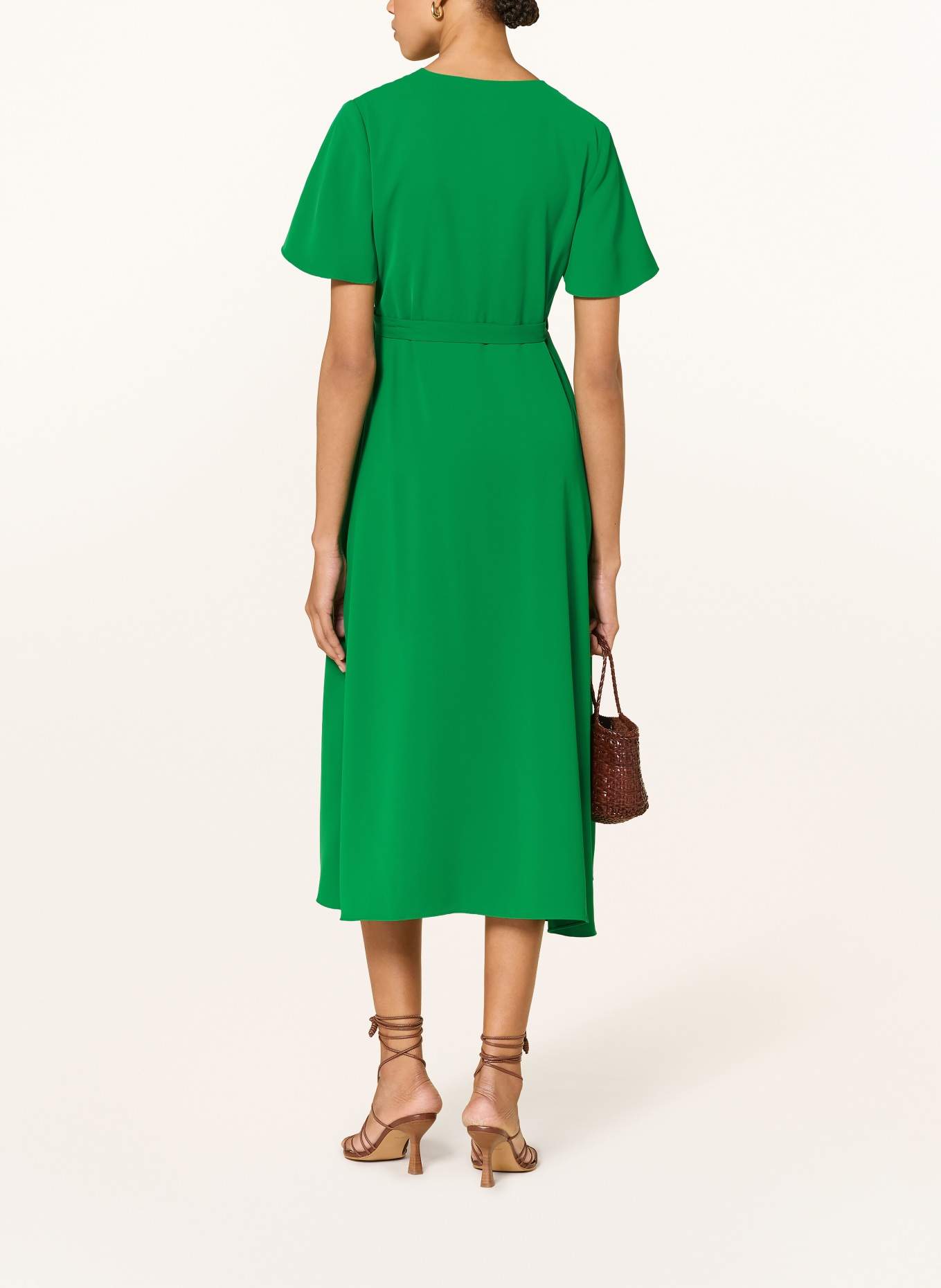 Phase Eight Wikkeljurk JULISSA met volants: GROEN