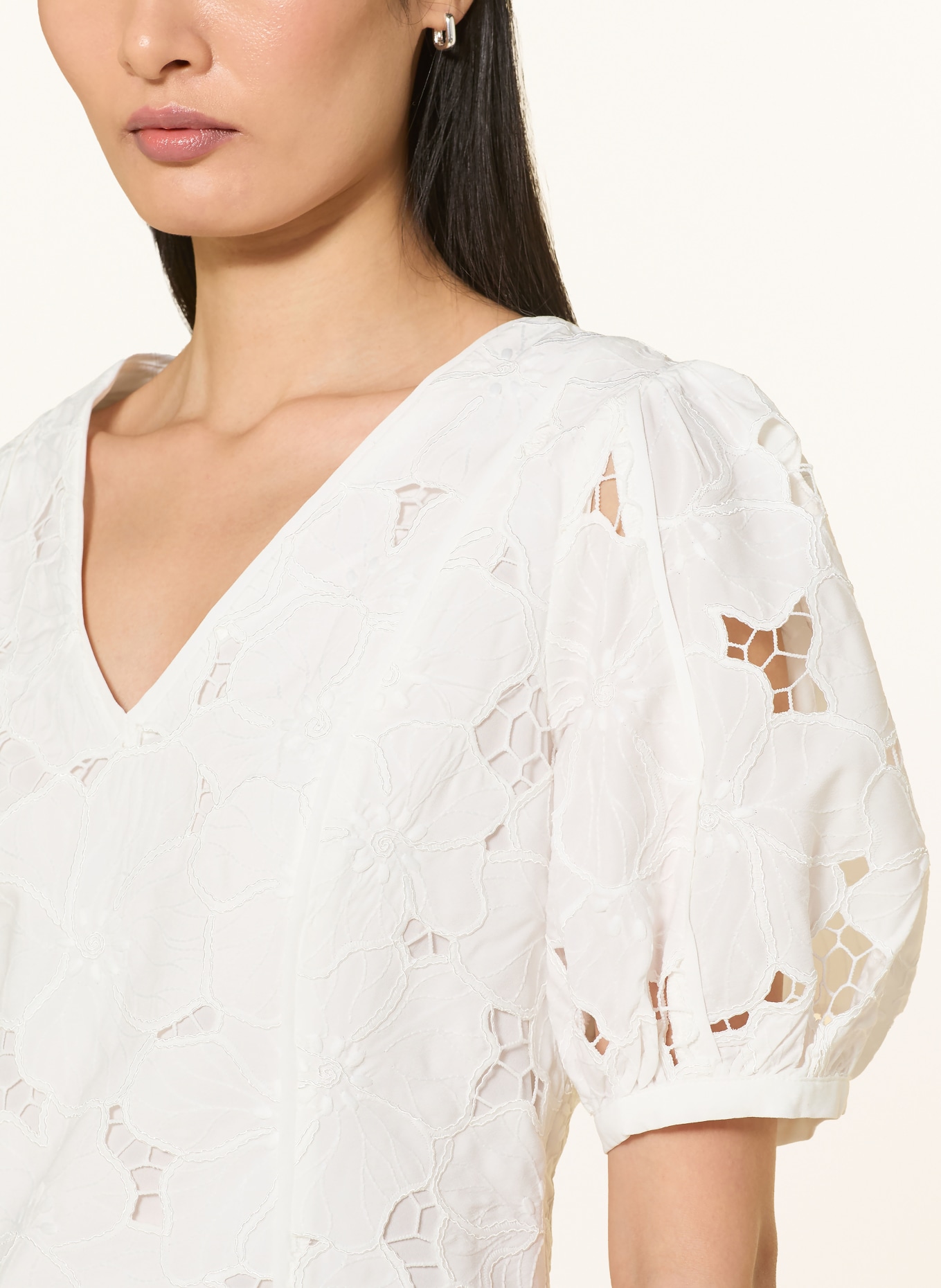 Phase Eight Blouse MARINA met opengewerkte kant: ECRU