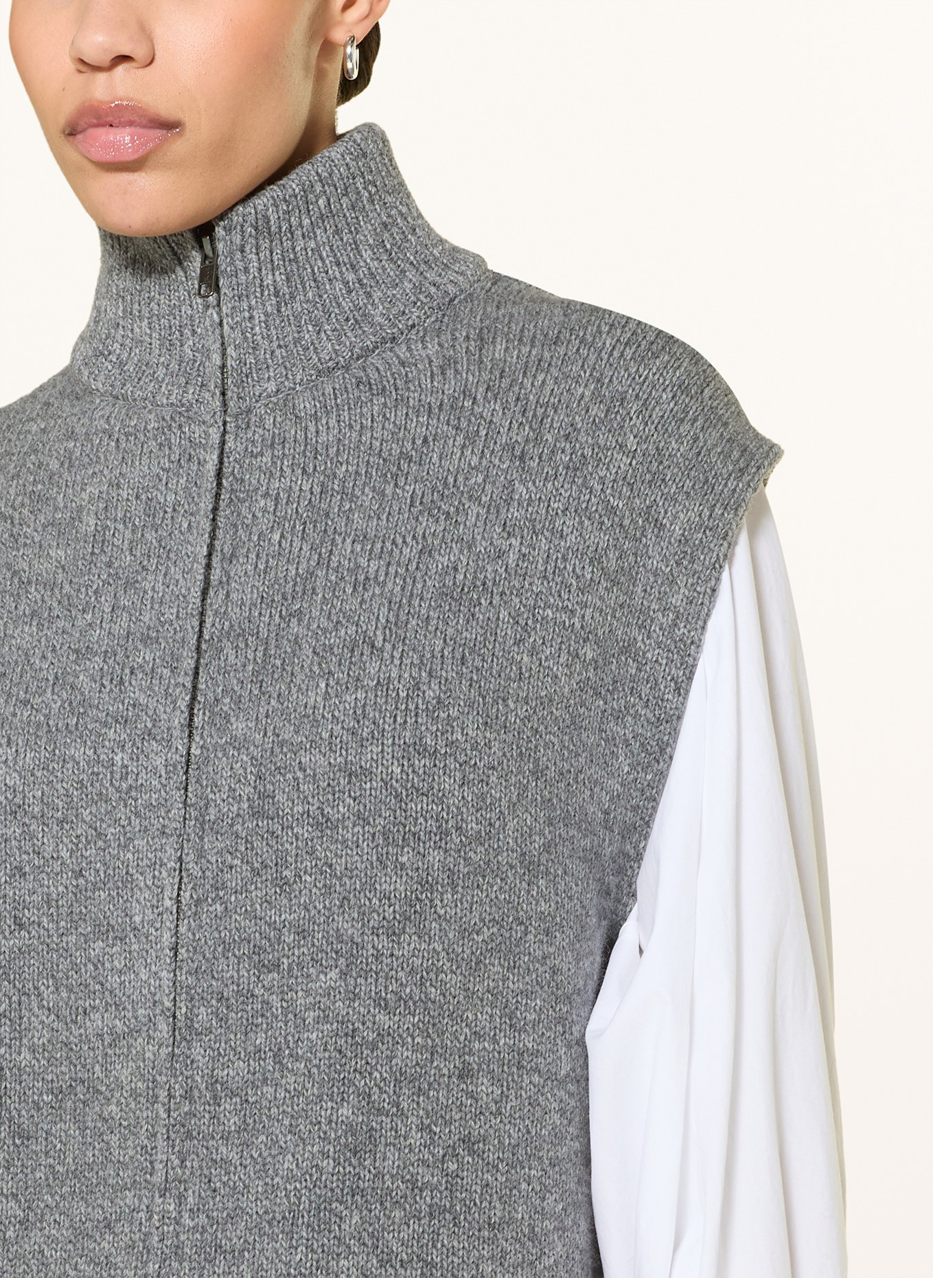 DRYKORN Strickweste FIDELIUS: GRAU