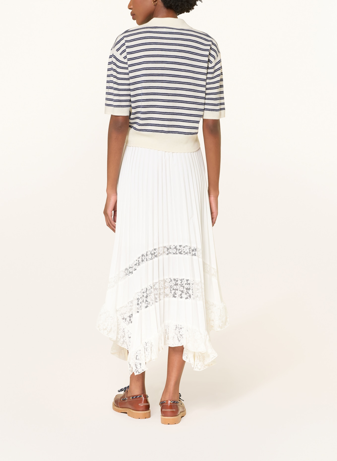 CLAUDIE PIERLOT Plisseerock mit Spitze und Rüschen: WEISS