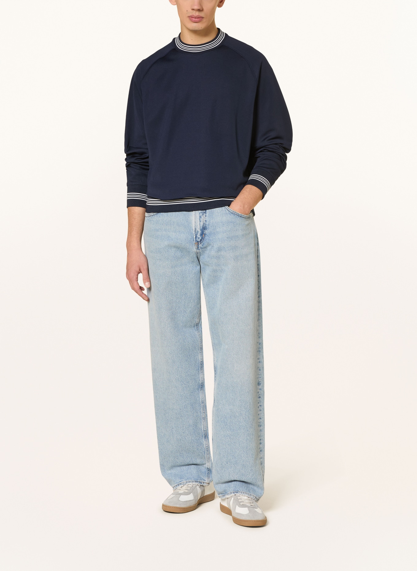 ARKET Sweatshirt MANU: DUNKELBLAU / WEISS