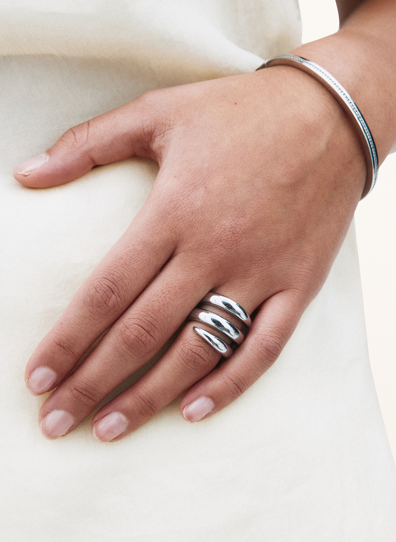 EDBLAD Ring SPIRE: SILBER