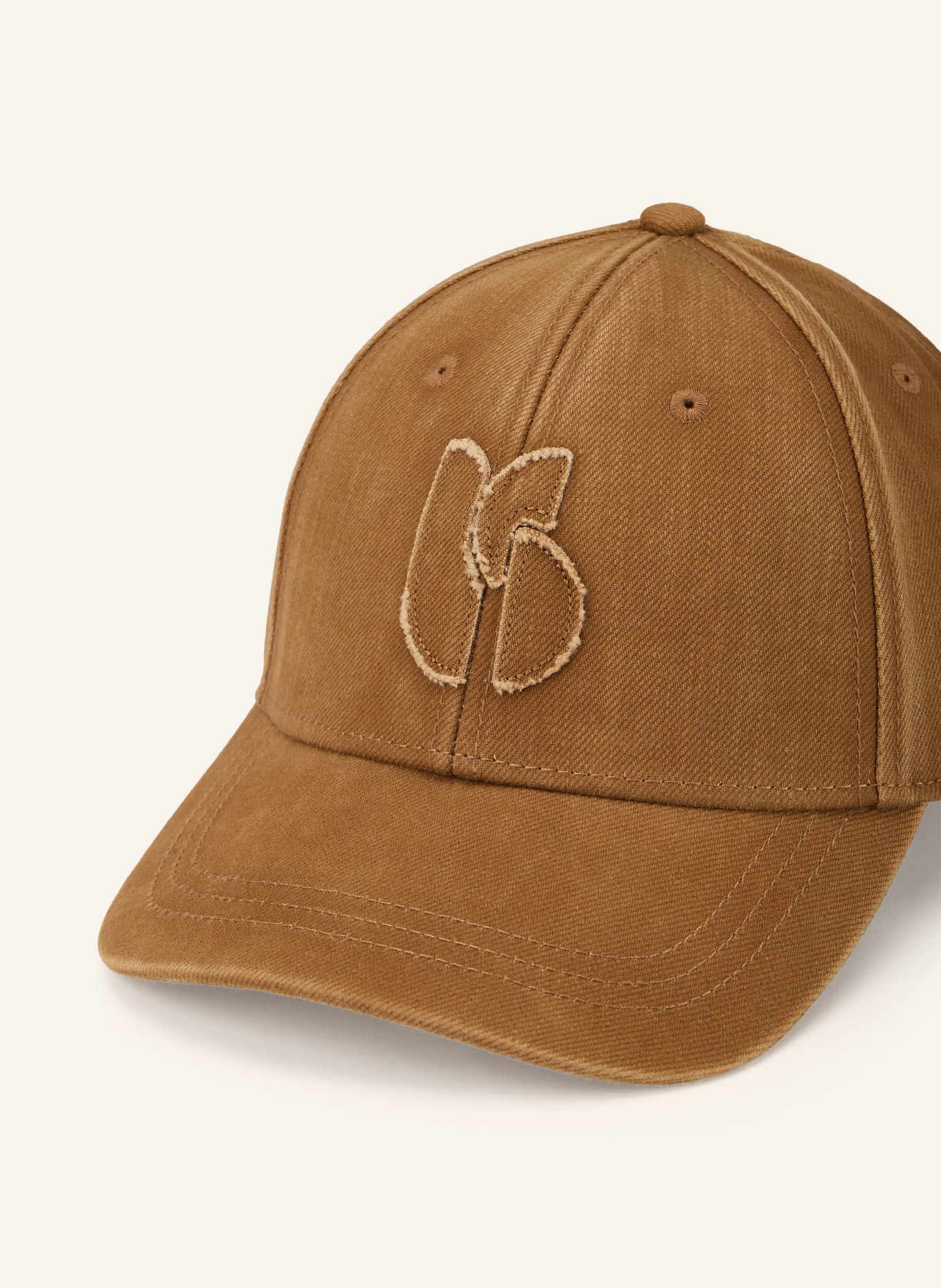 ba&sh Cap HALYCE: CAMEL