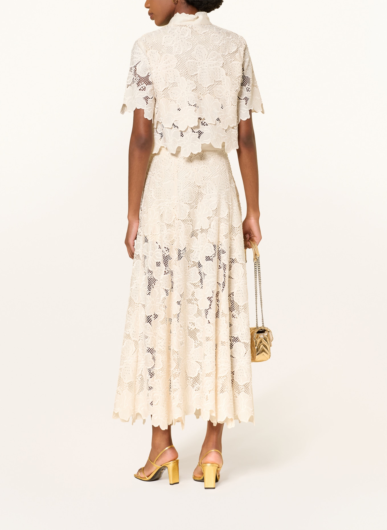 SANDRO Spitzenbluse mit Rüschen und Schmuckperlen: CREME