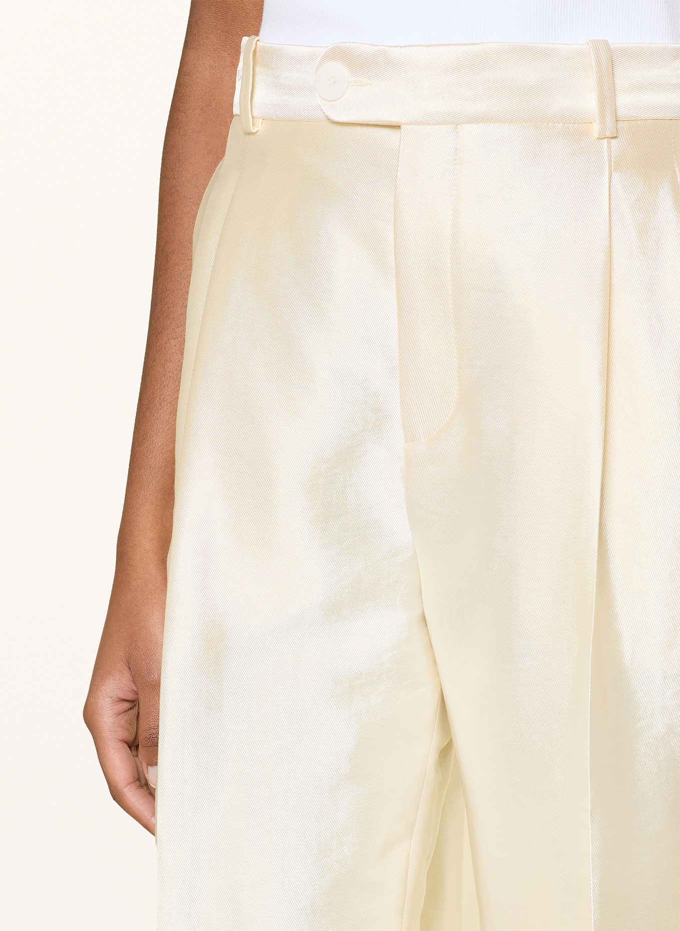 SANDRO Marlenehose aus Satin: ECRU