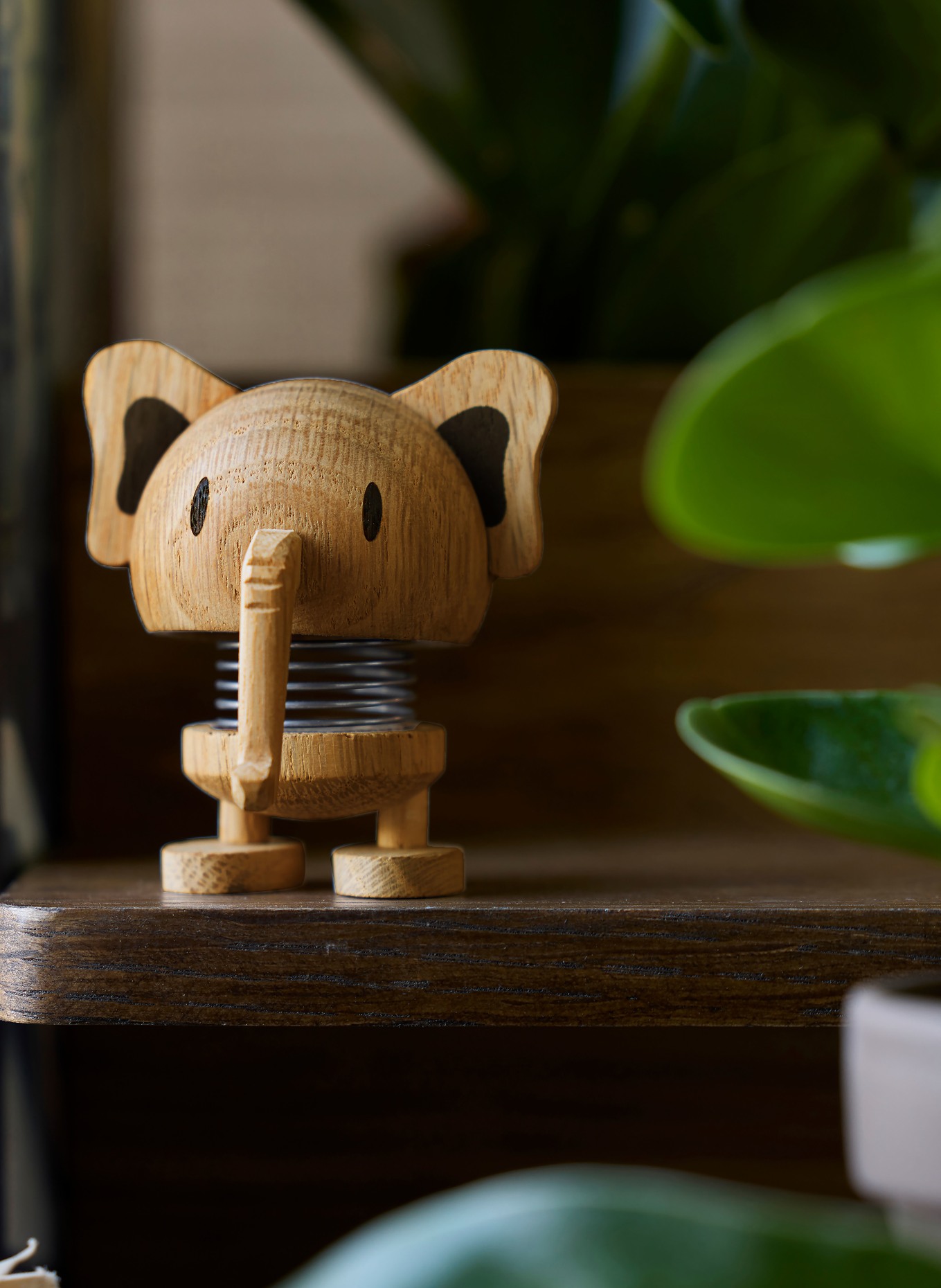 Hoptimist Decoratiefiguur ELEPHANT SMALL: LICHTBRUIN / ZWART